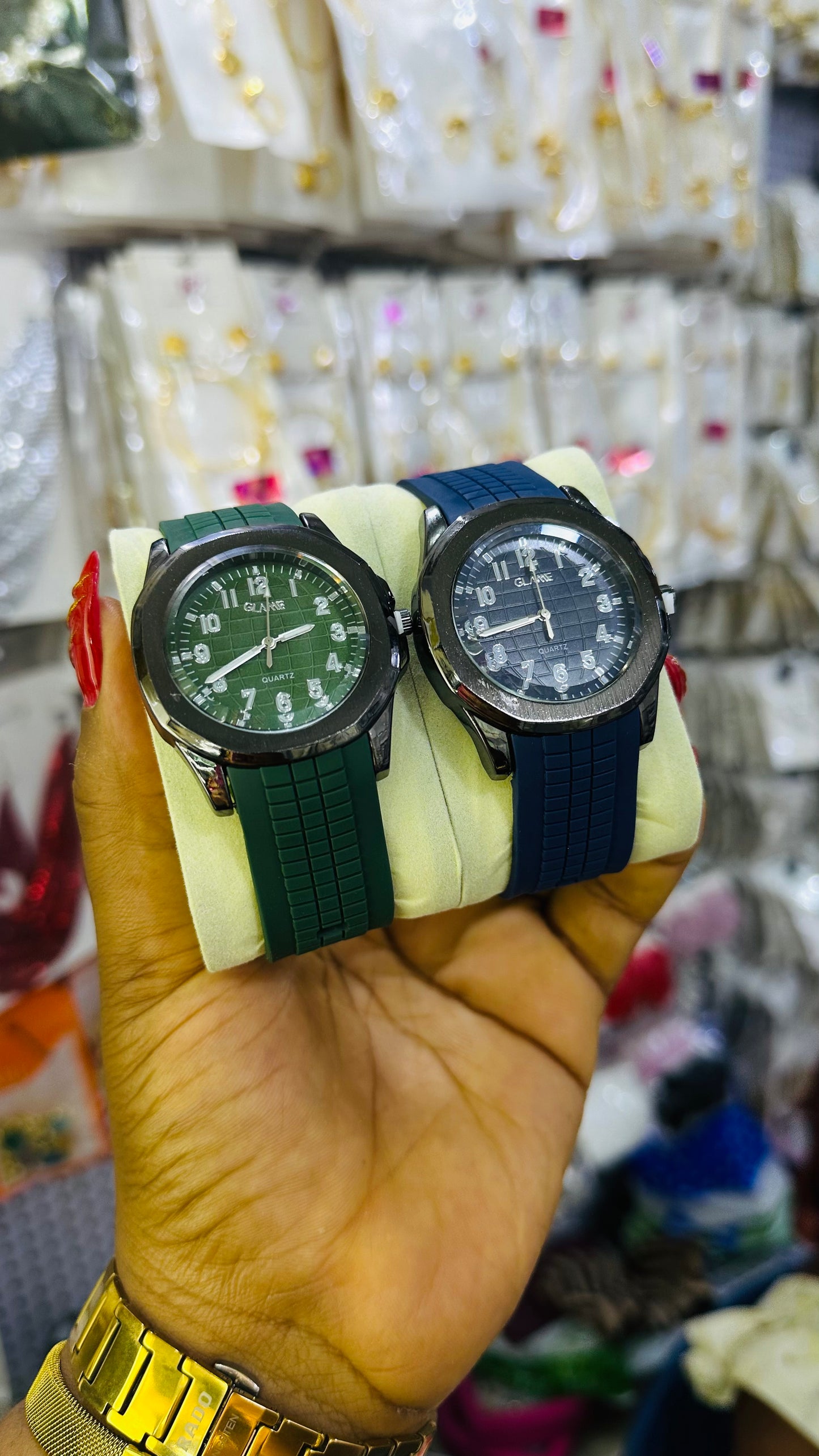 GLAME WRISTWATCH (rubber strap)