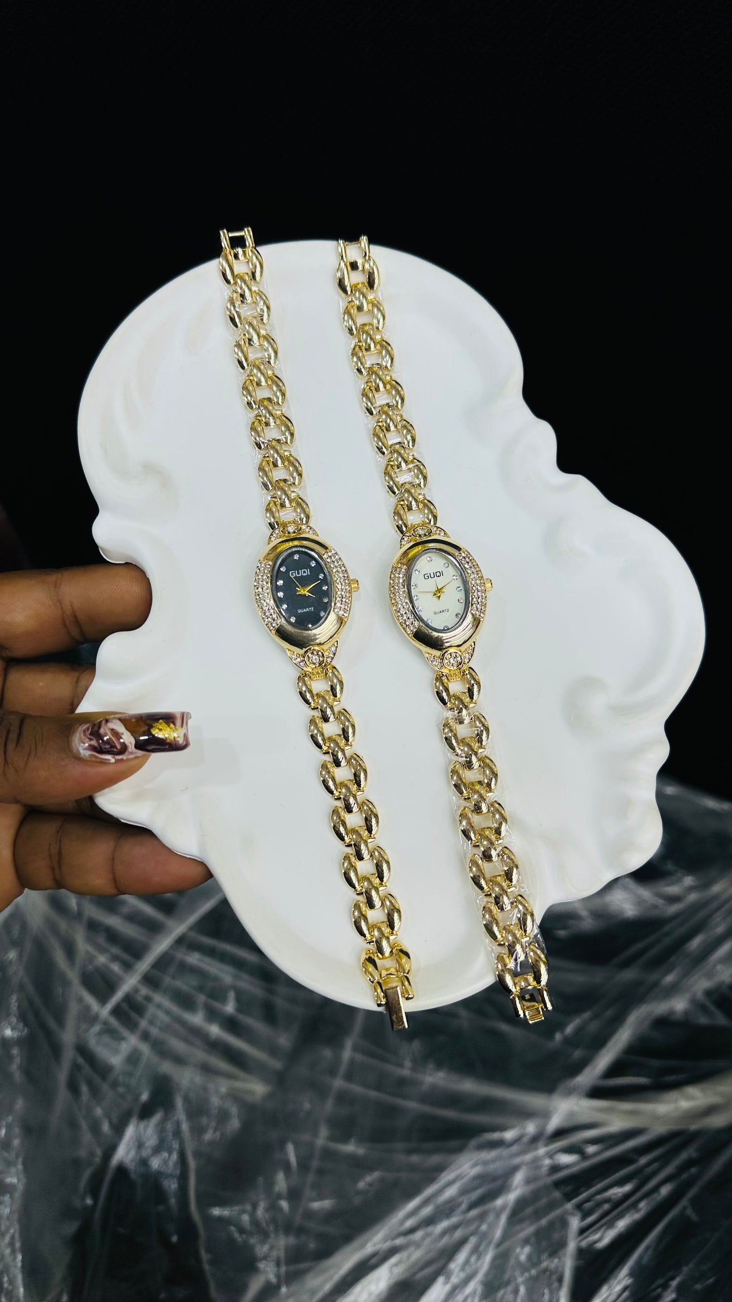 Gold Wristwatch (ladies✨)