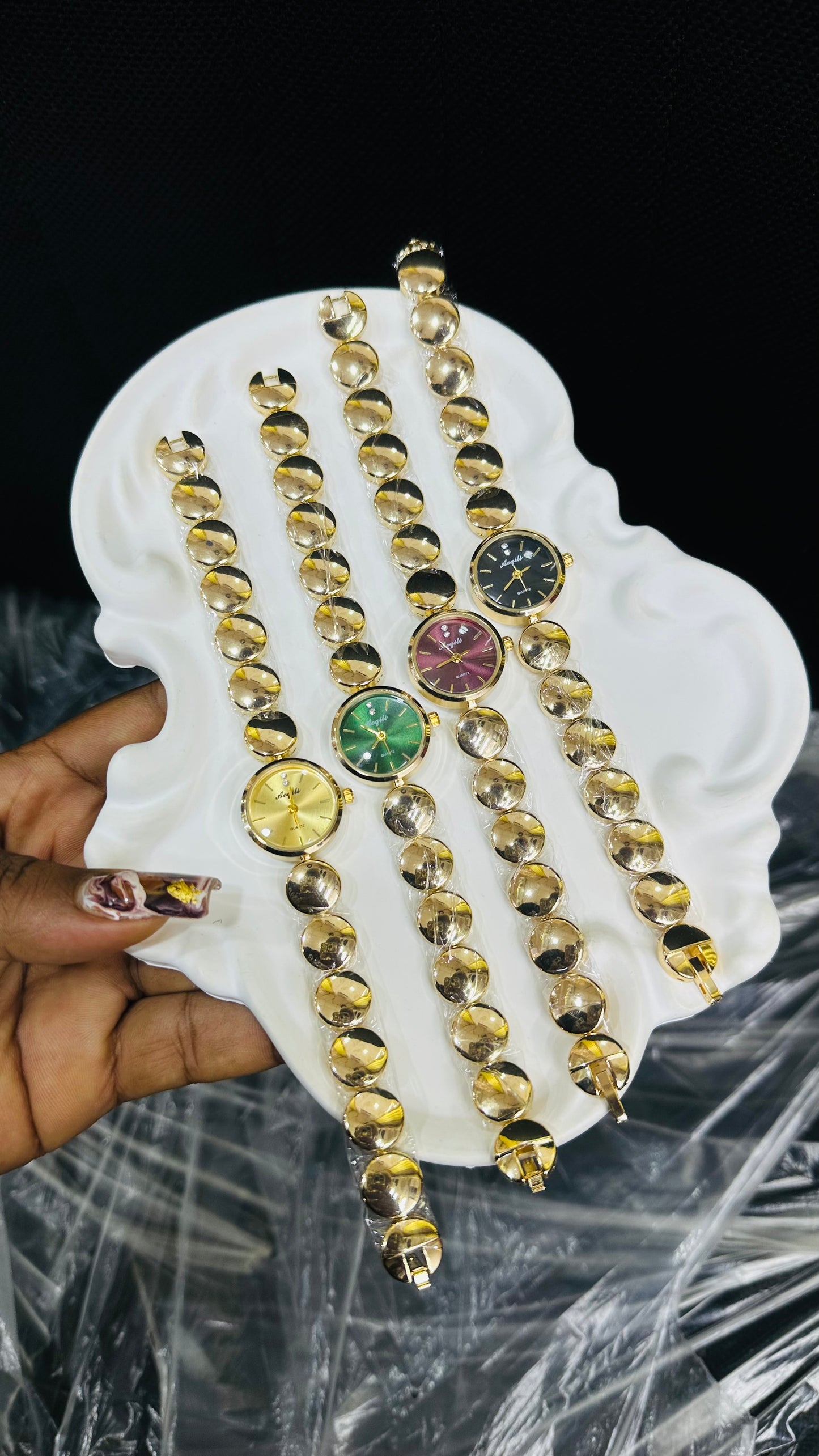 Gold Wristwatch (ladies✨)