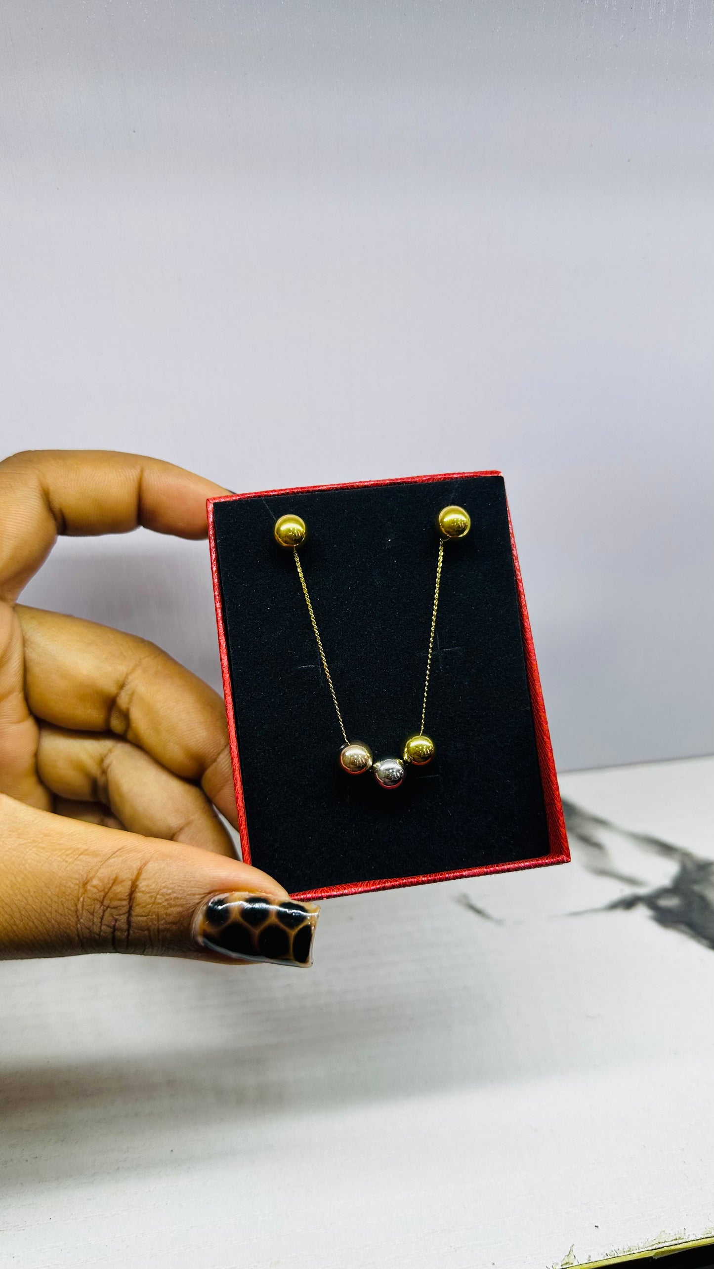 3 ball Steel chain (wear and dash next of kin)