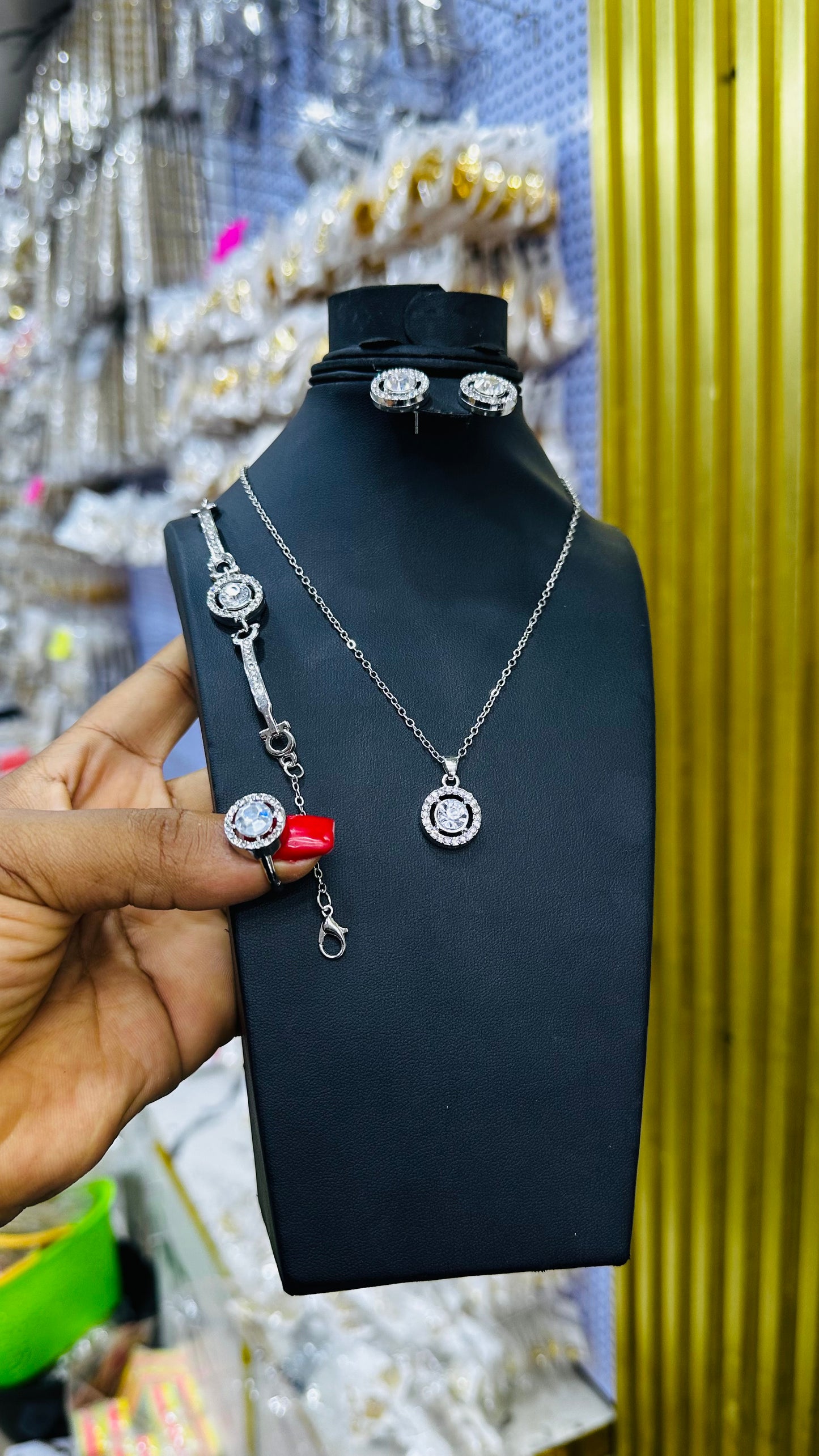 Quick stone Jewelry set