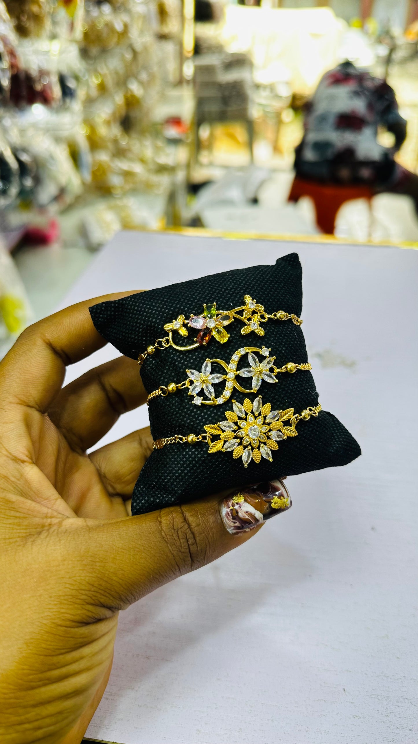Zirconia chain Bracelets