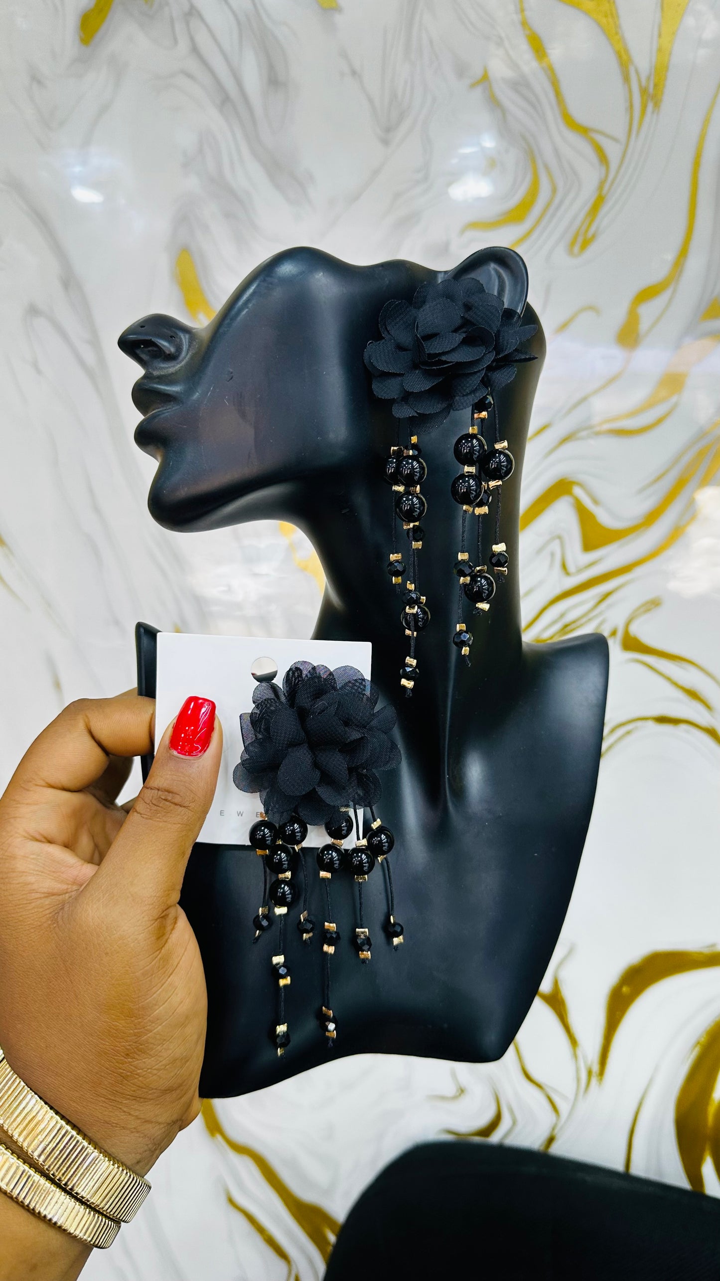 Flower Earrings (model 1)