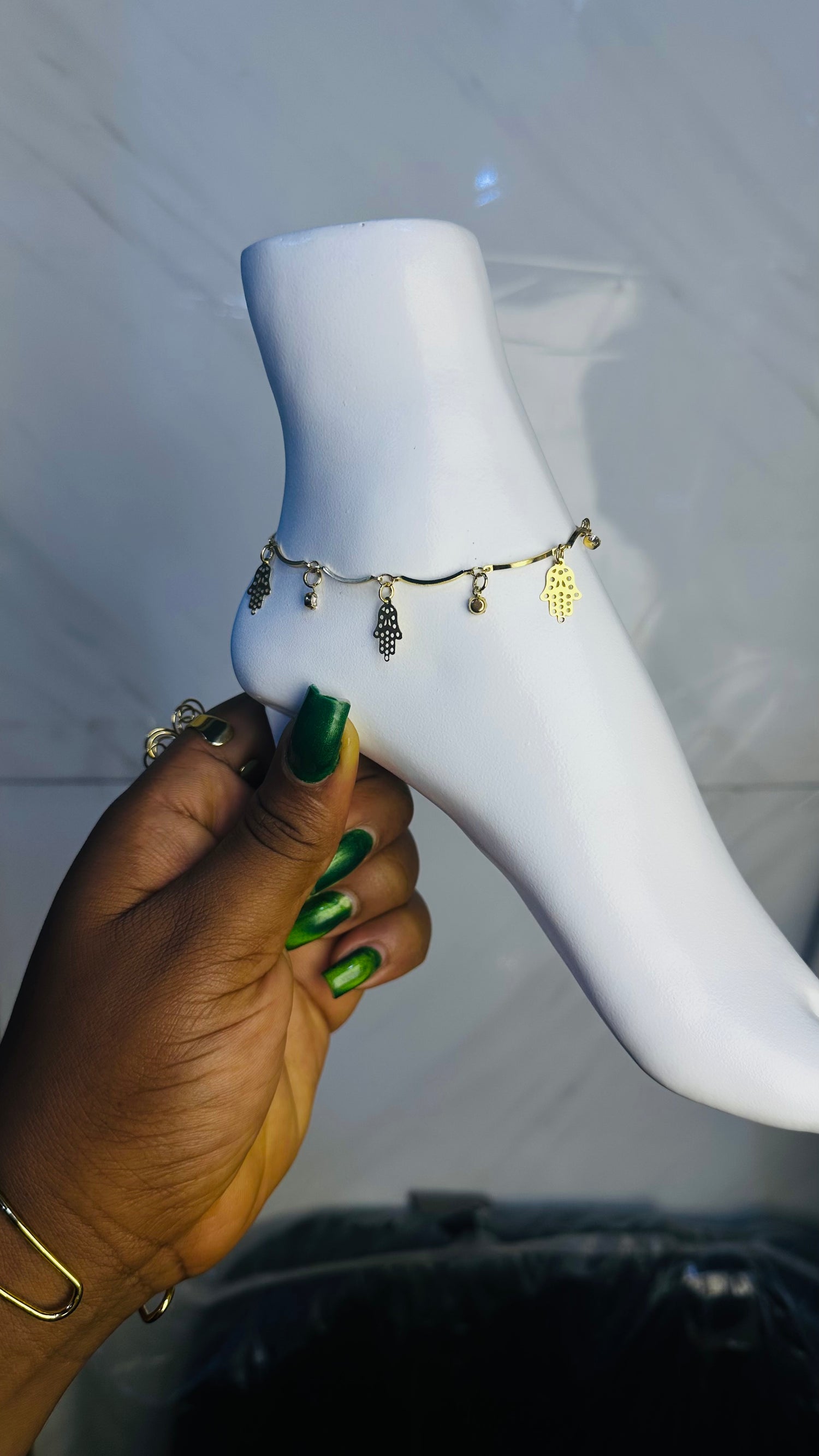 Leg chain