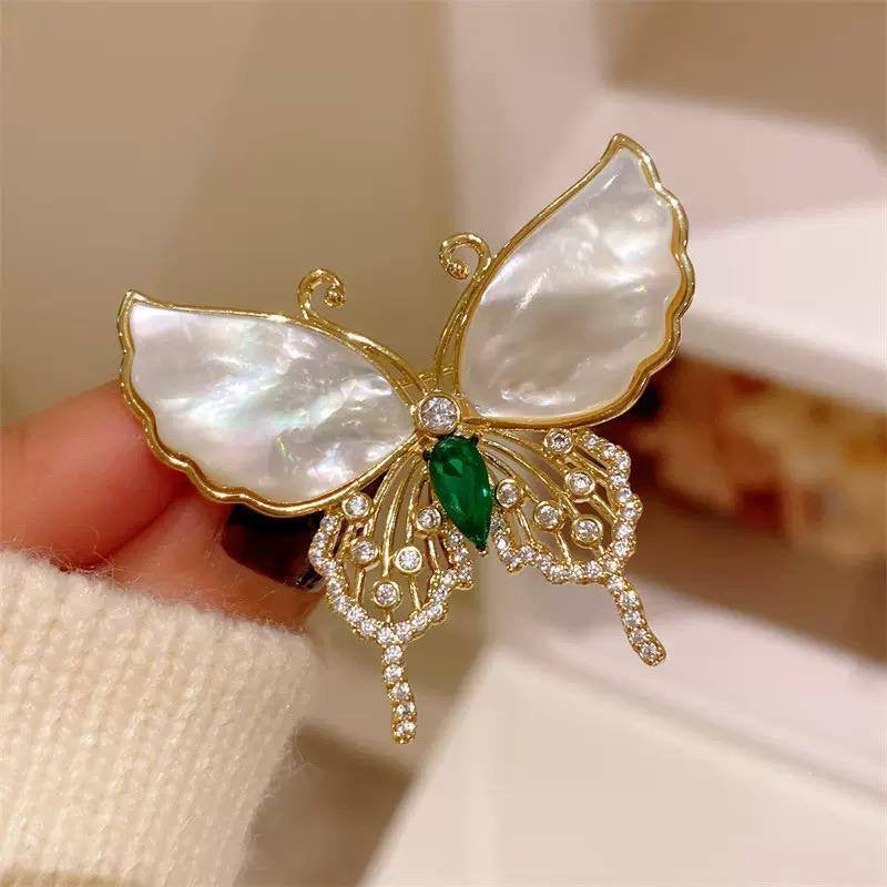 Brooch