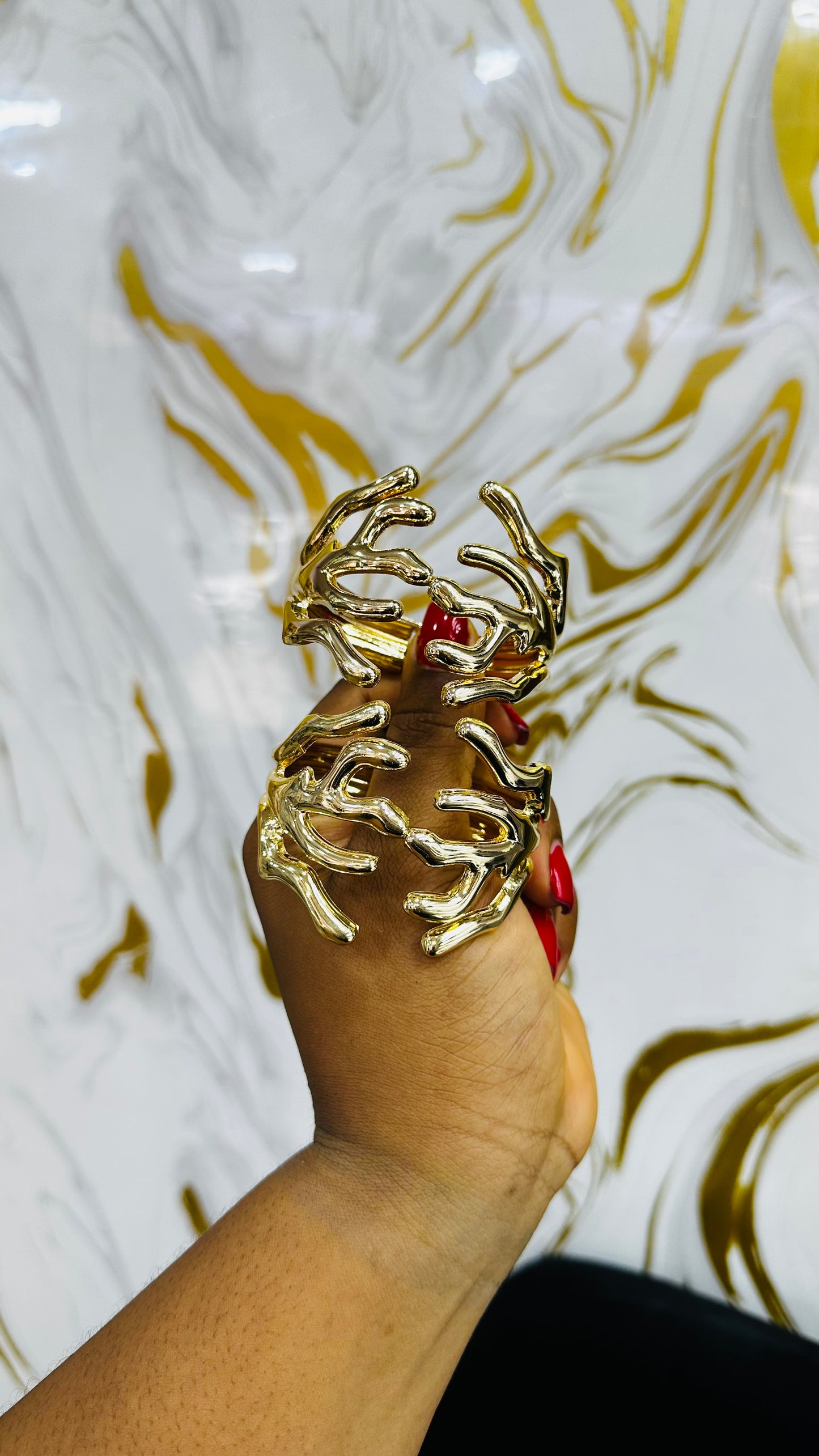 Chunky bangles (gold)