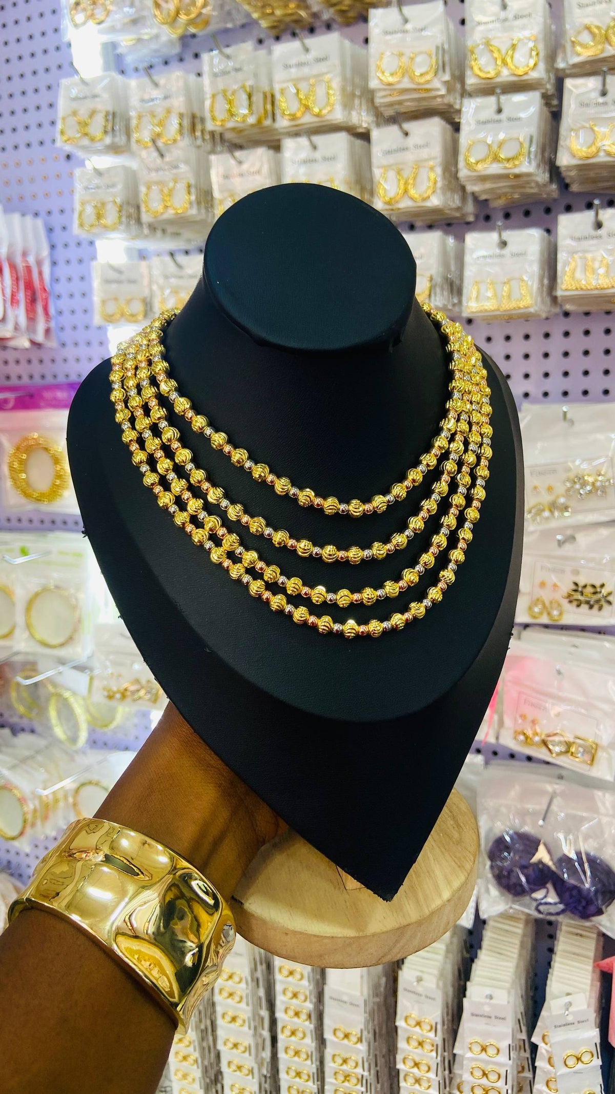 Diamond Cutz Necklace (only necklace)