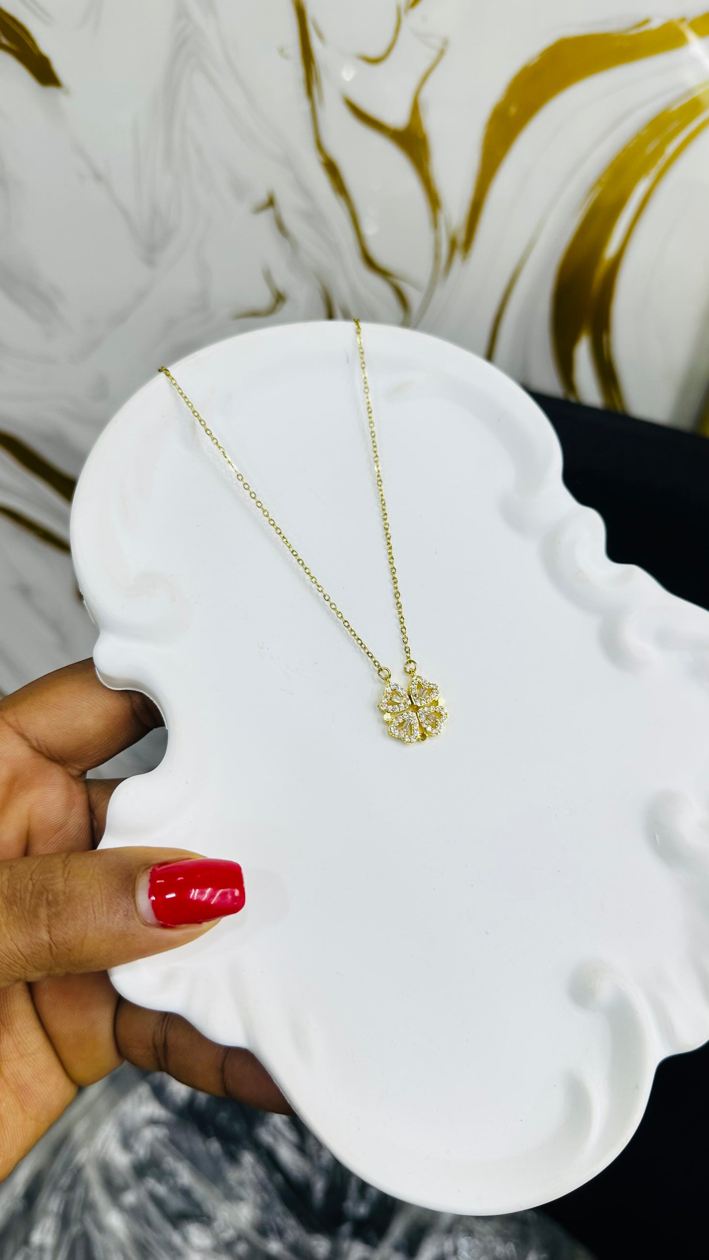 Single Zirconia Necklace
