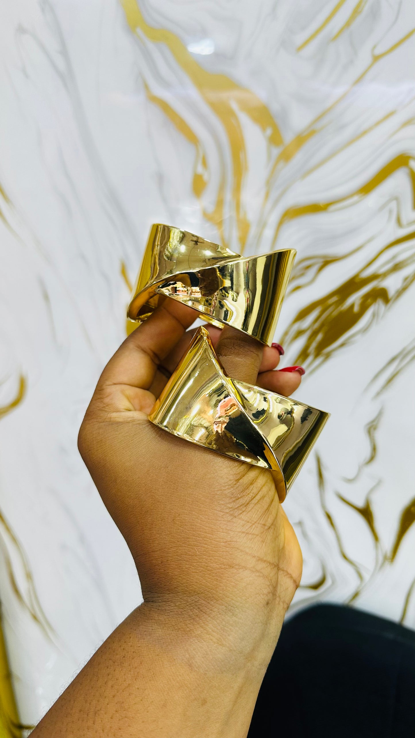 Chunky bangles (gold)