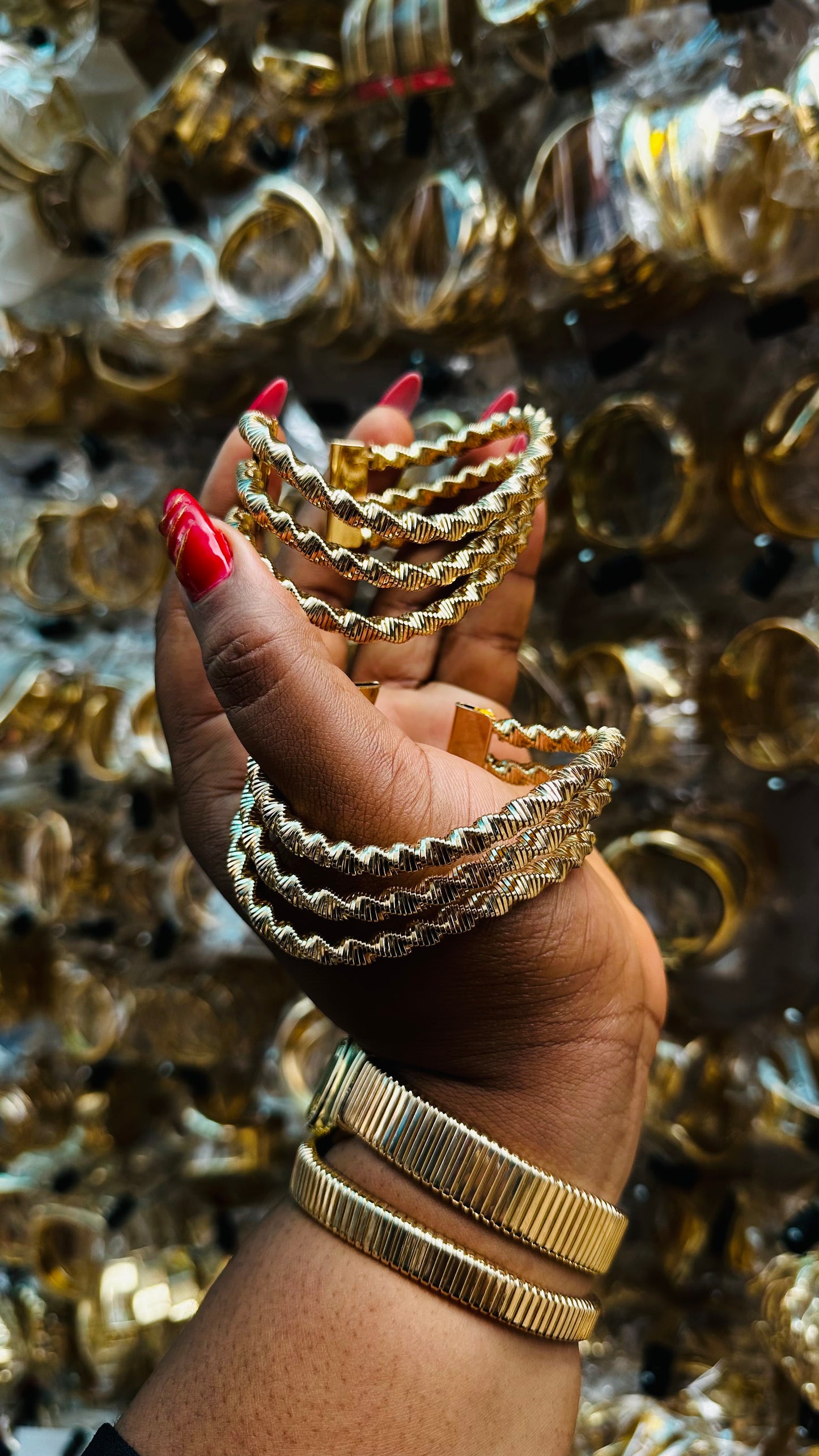 Chunky bangles (gold)