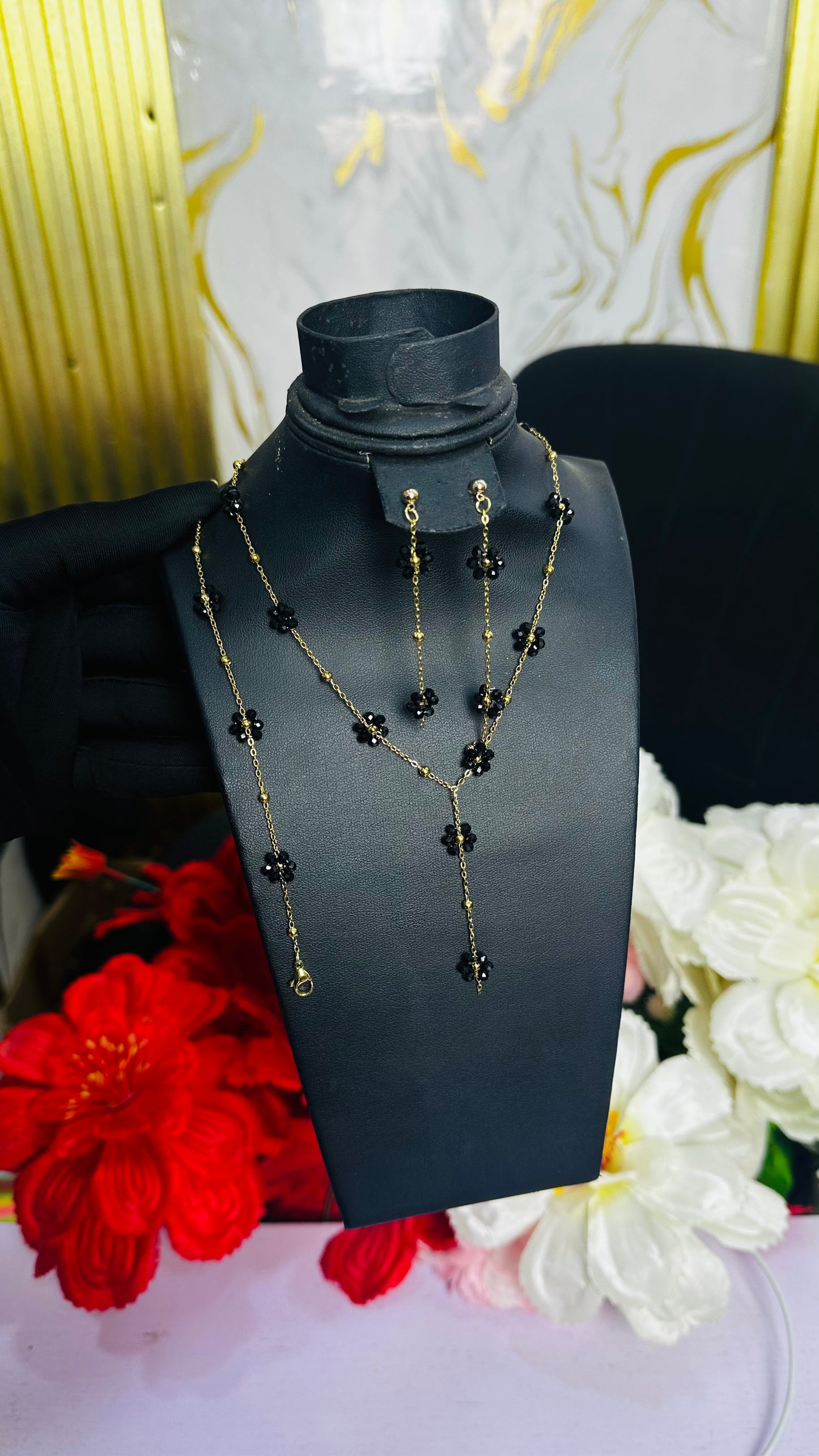 Dainty Flower Jewelry (set)