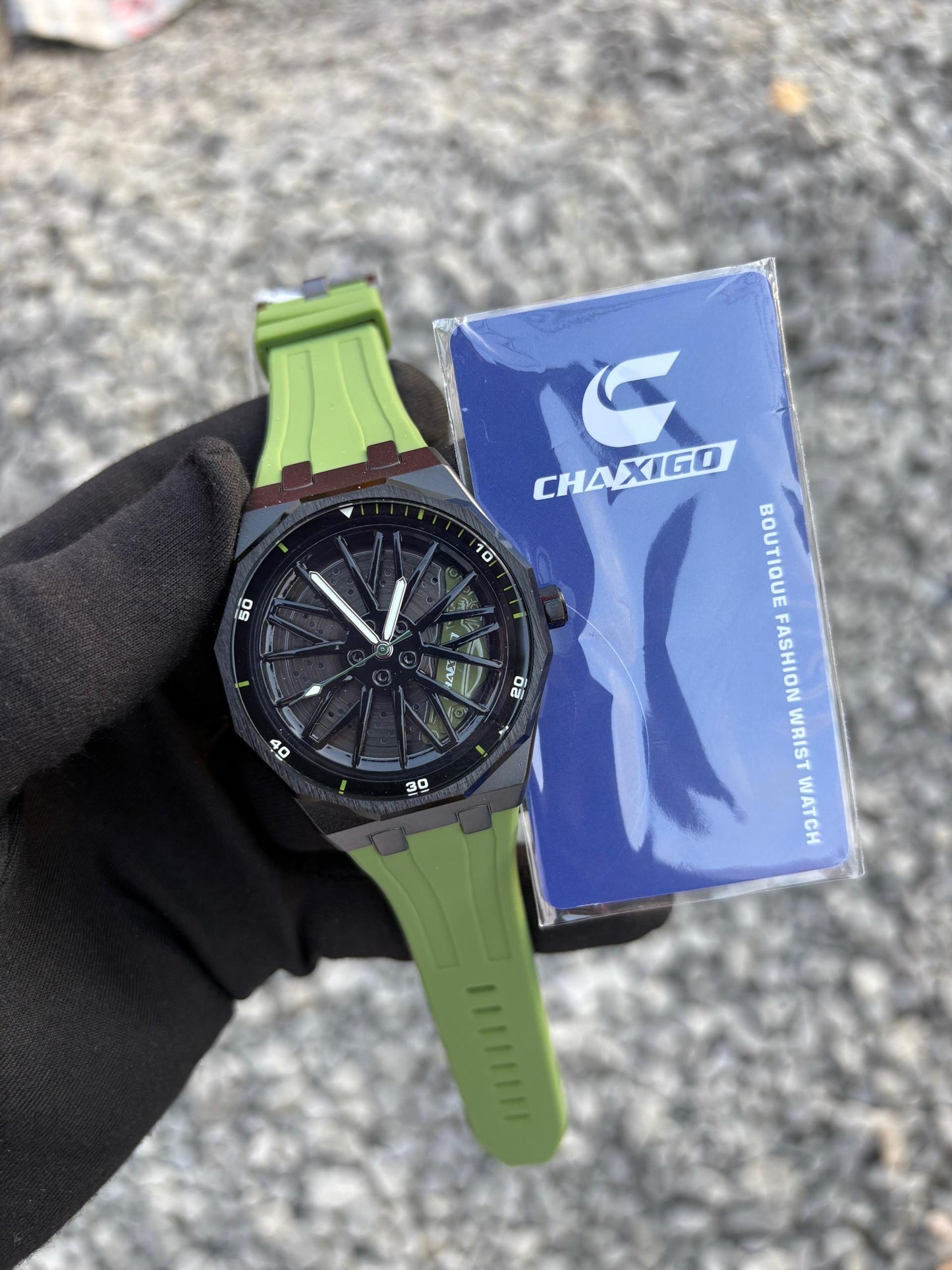 CHAXIGO WRISTWATCH (rubber strap) fully boxed