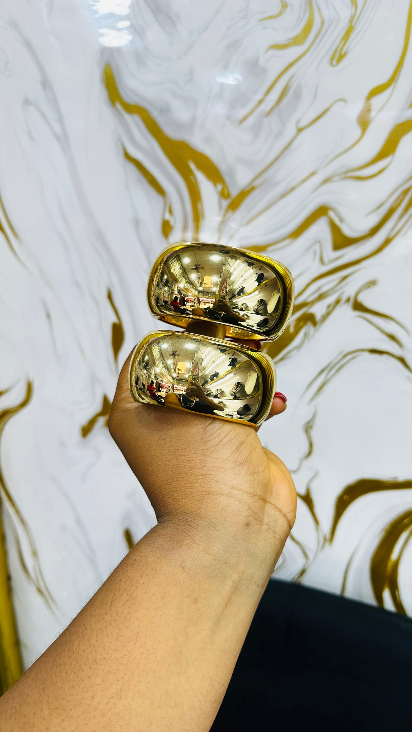 Chunky bangles (gold)