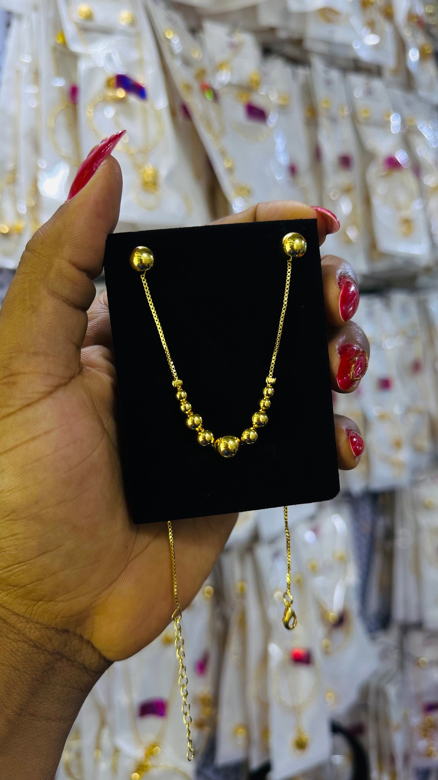 Gold ball Necklace