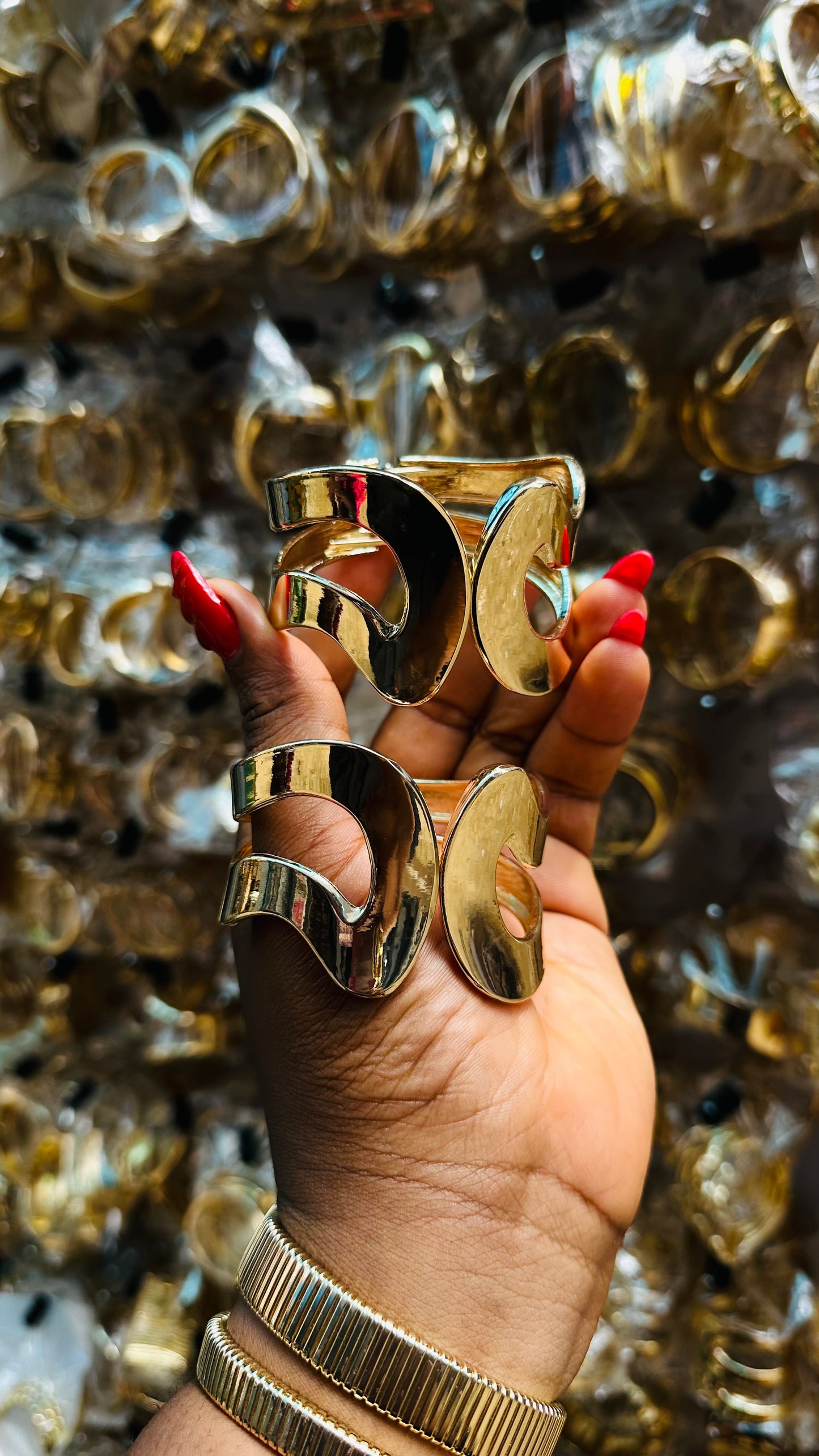 Chunky bangles (gold)