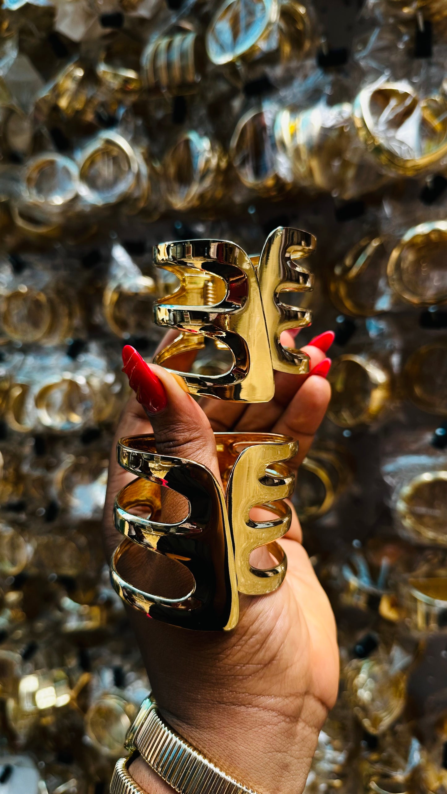 Chunky bangles (gold)