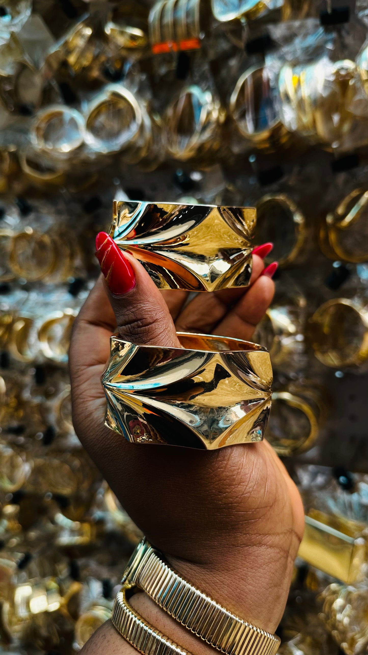 Chunky bangles (gold)