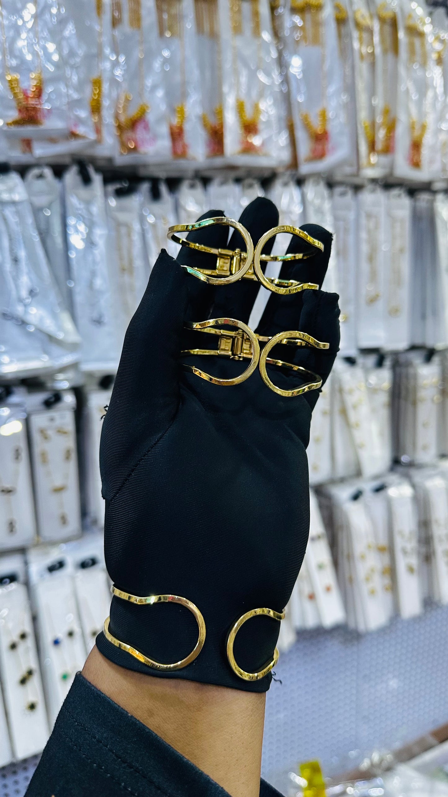 Amiga bangles🔥 (gold plated)