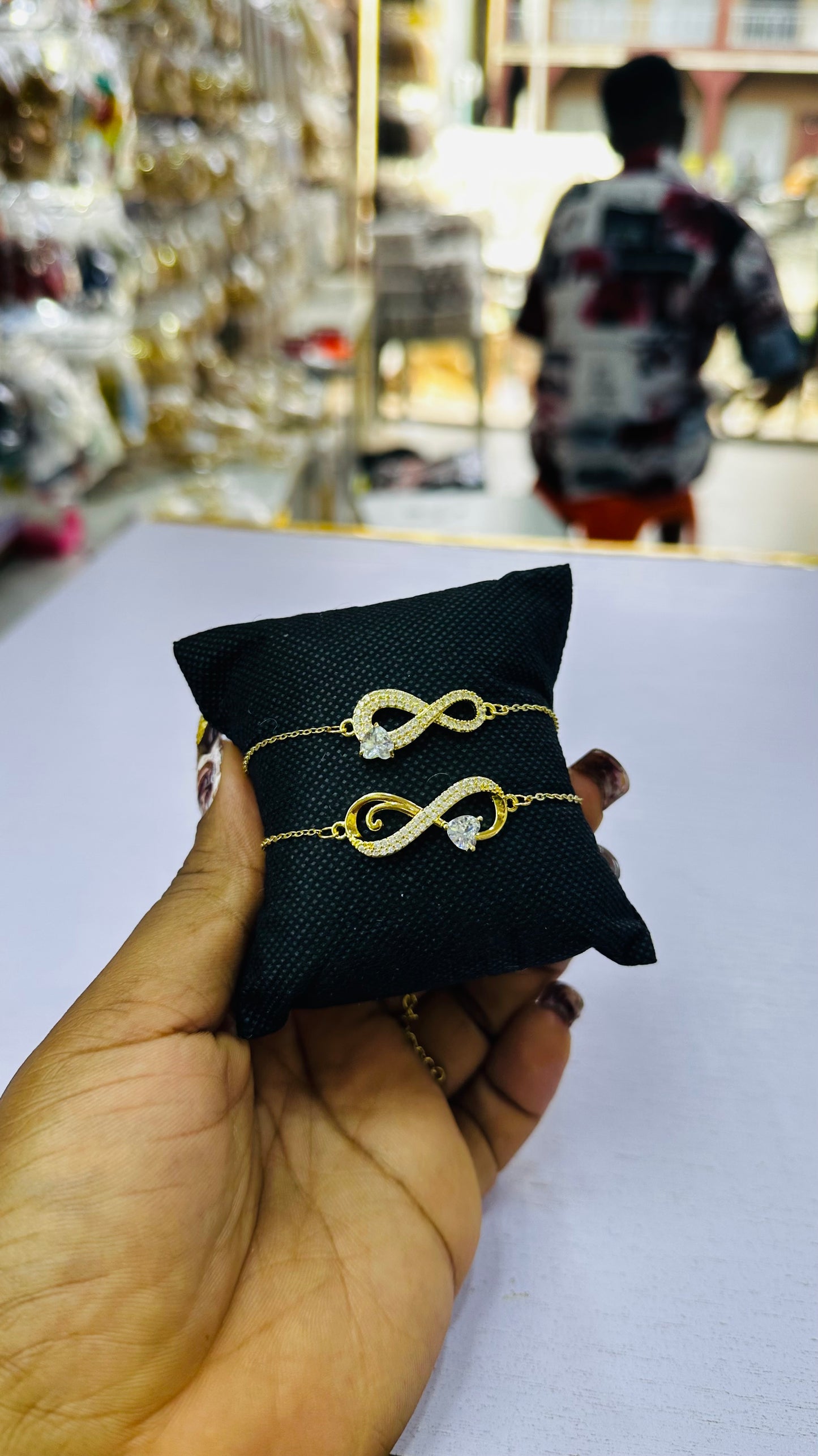 Zirconia chain Bracelets