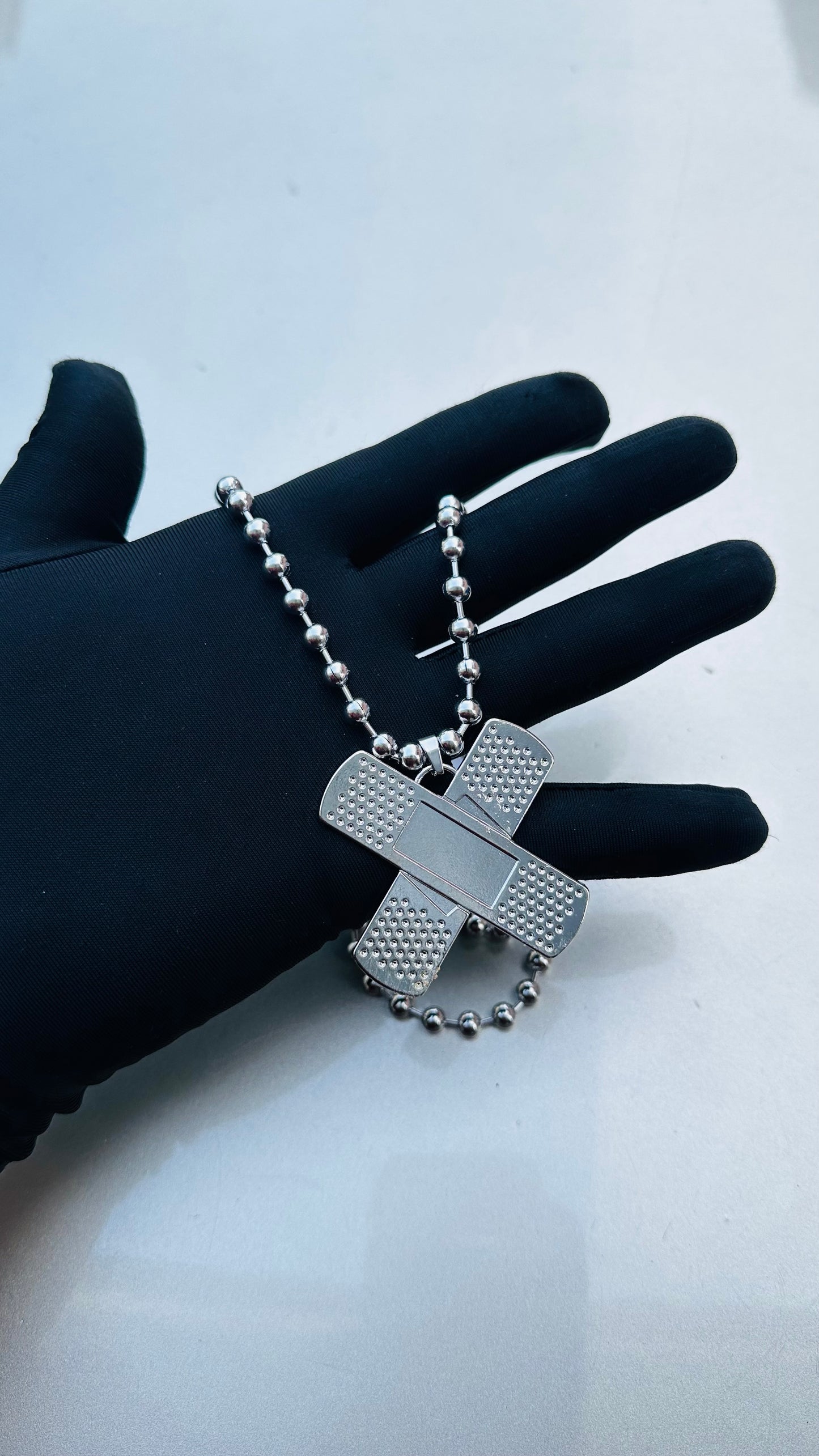 Men Necklace (Iyoo Cartel)