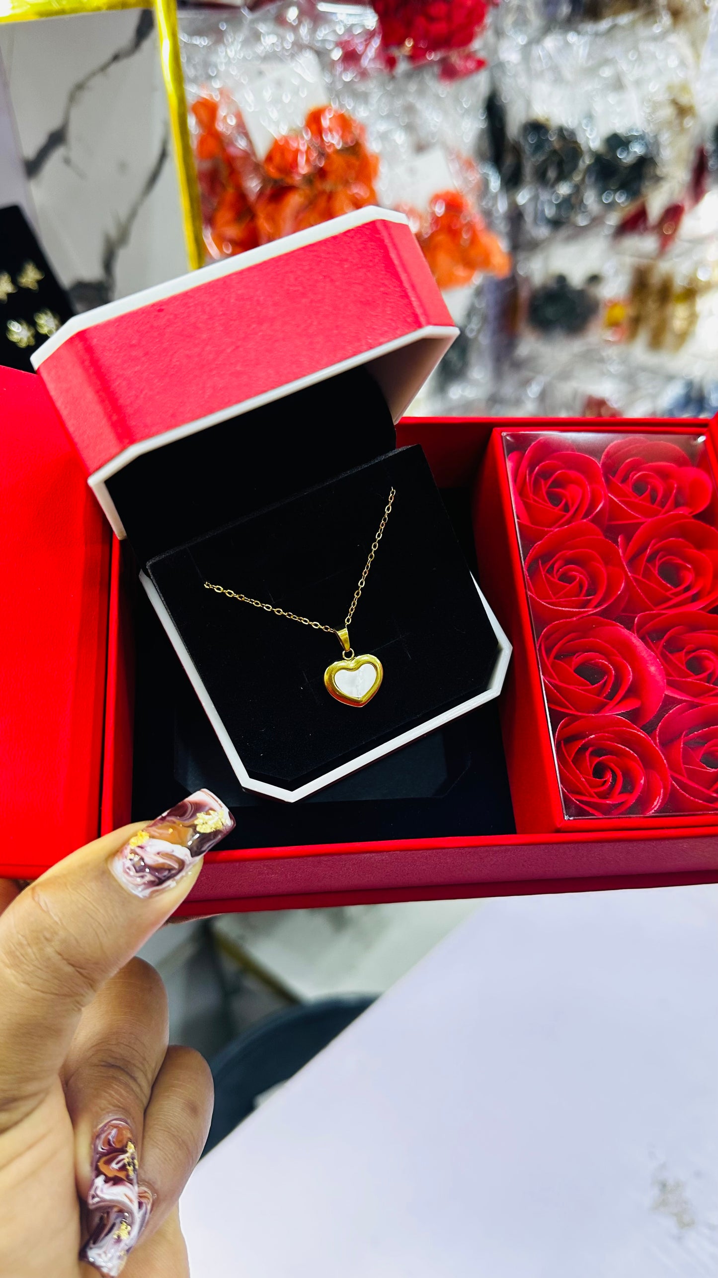 Plain Vintage Necklace