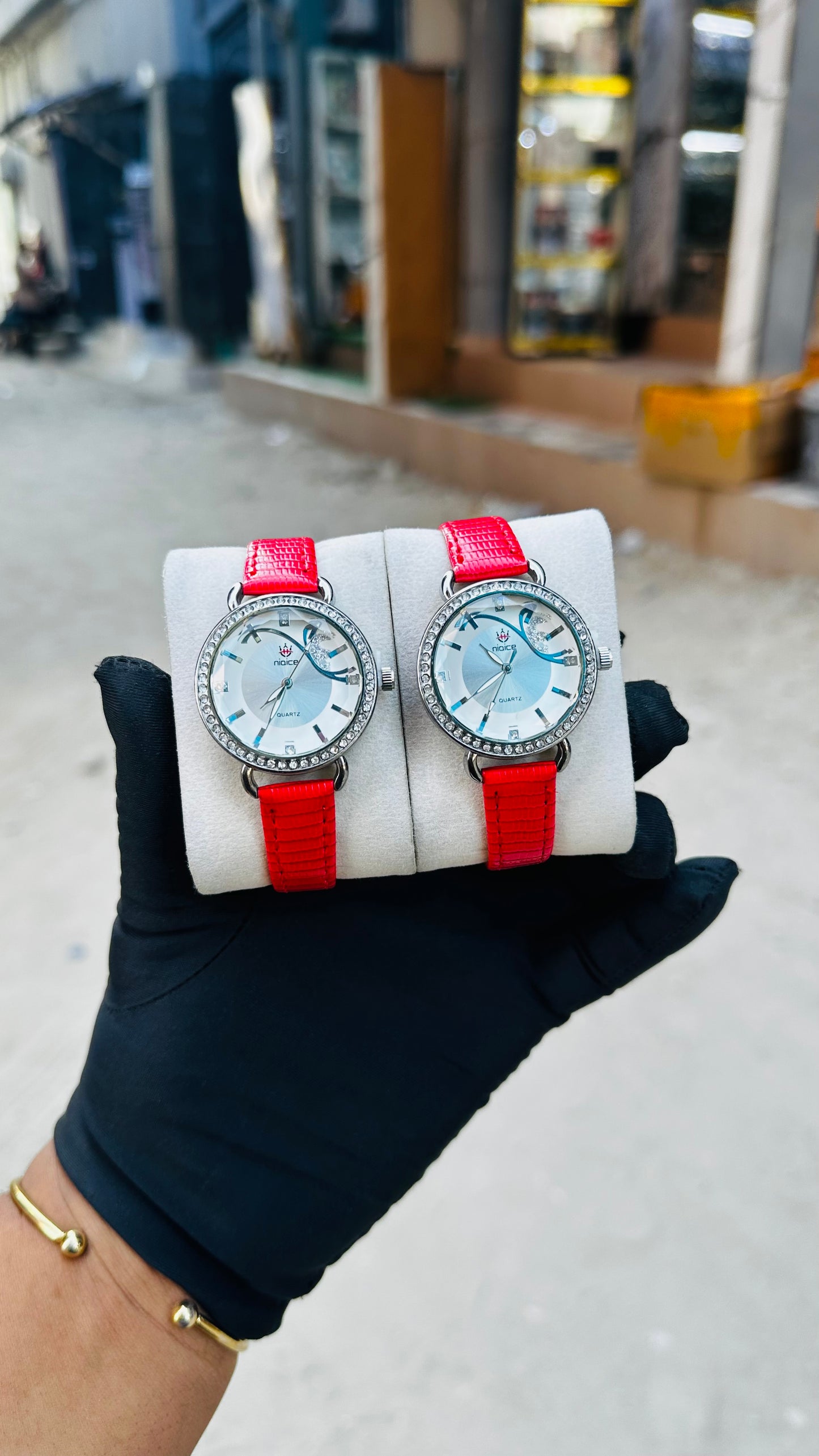 Affordable Leather Wristwatch