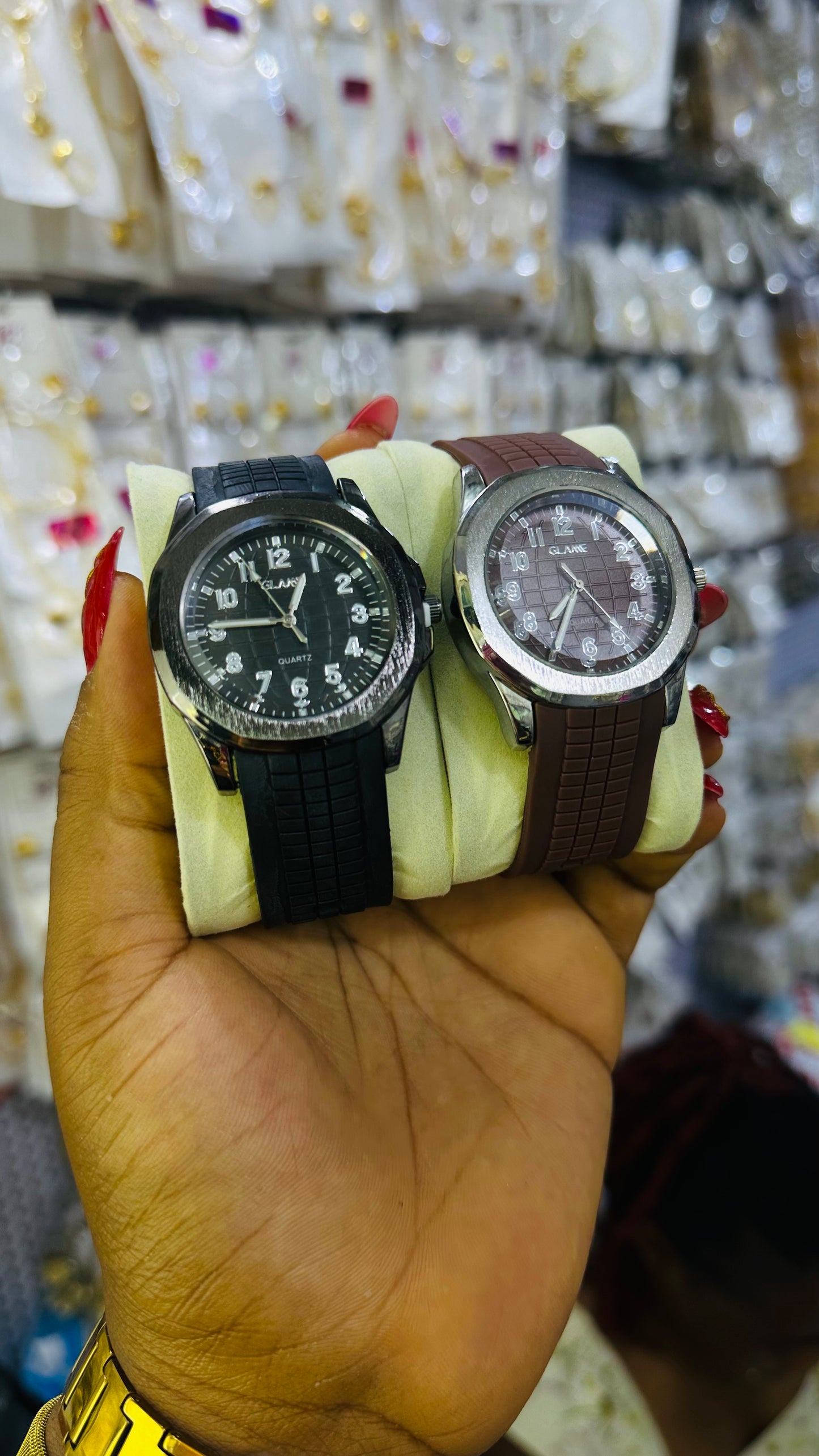 GLAME WRISTWATCH (rubber strap)