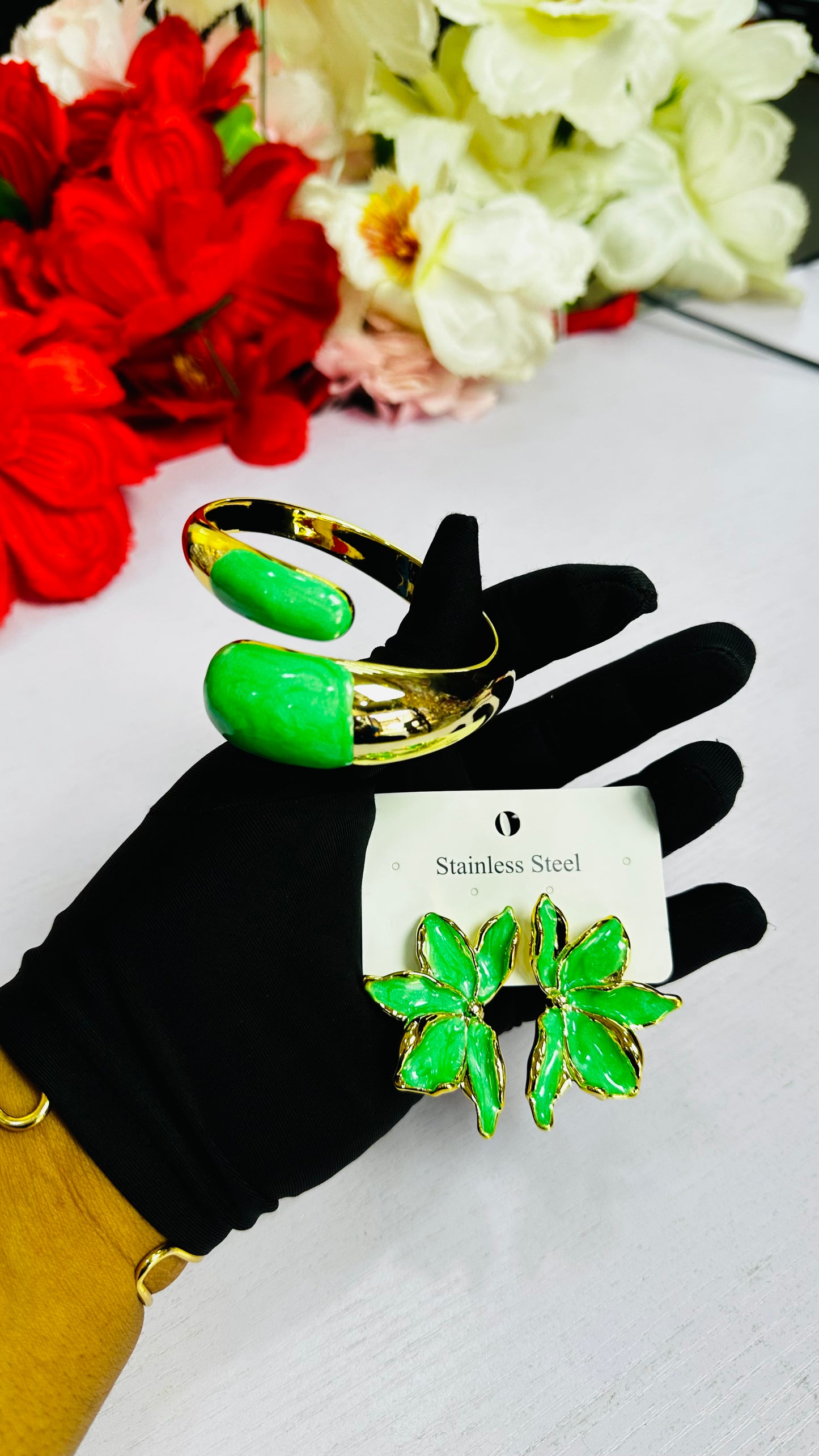 Chunky Bangle & Earrings
