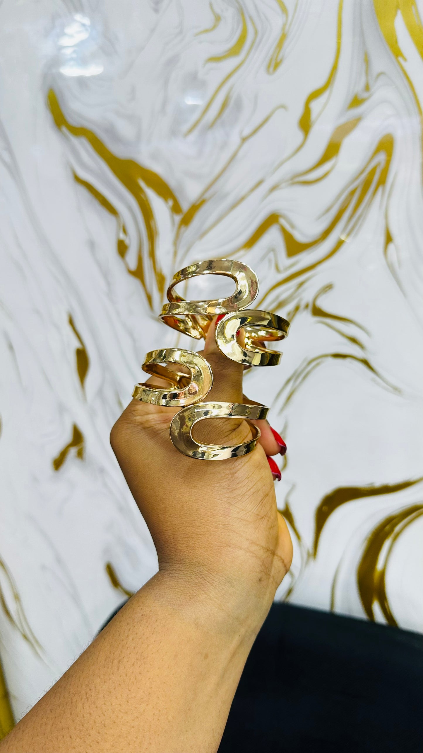Chunky bangles (gold)