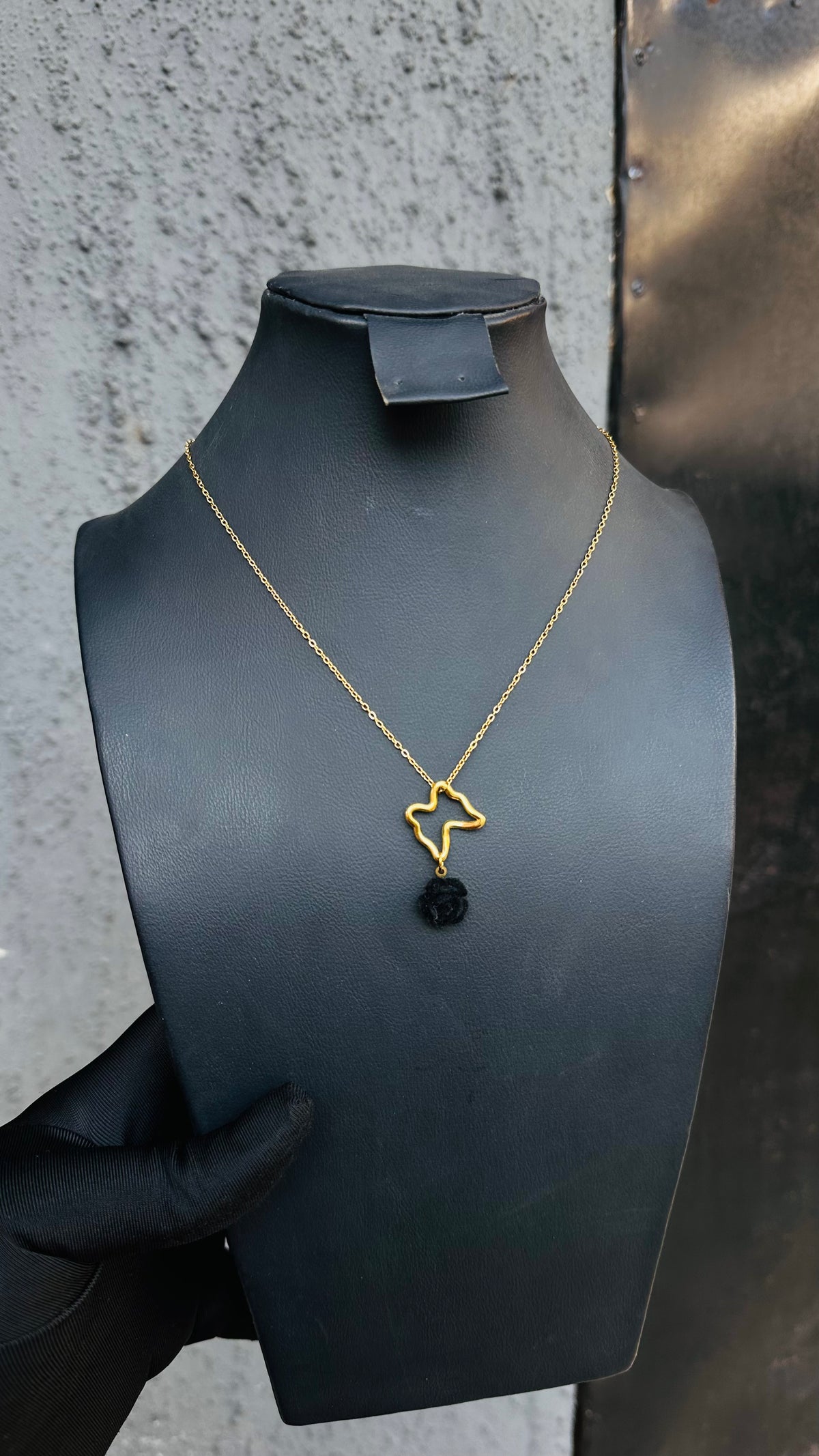 Ladies necklace (gold)
