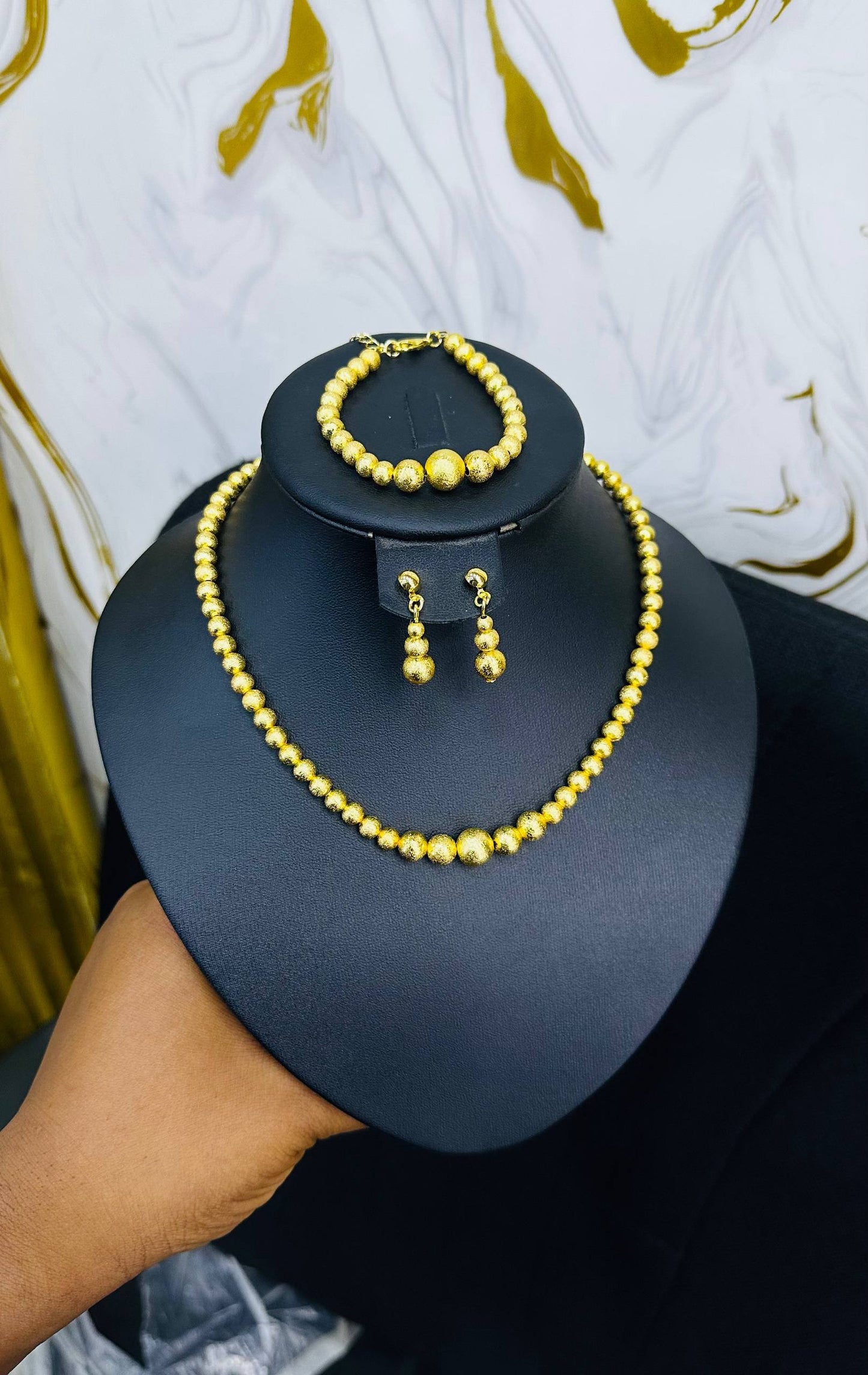 Simple Gold Jewelry Set