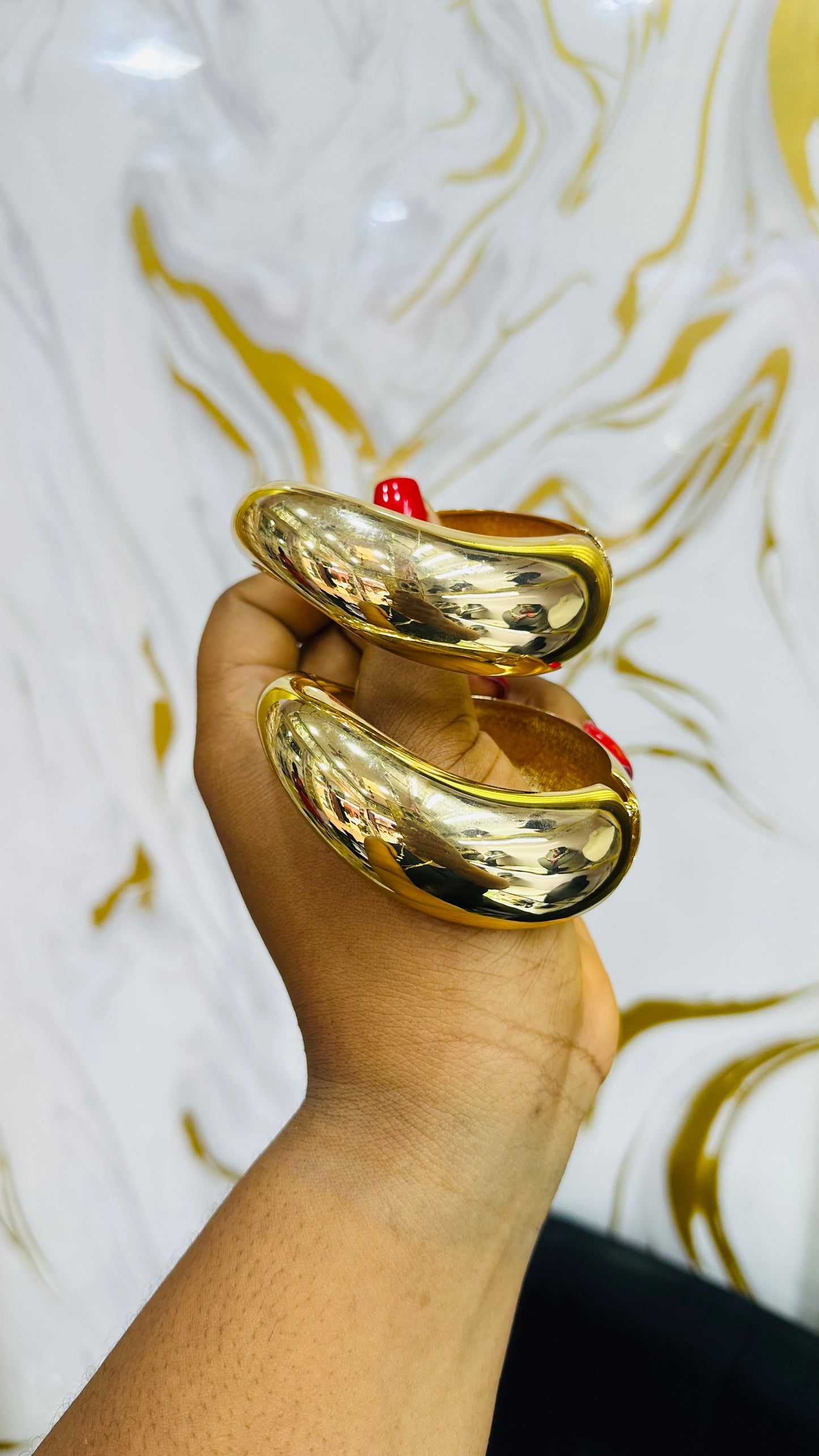 Chunky bangles (gold)