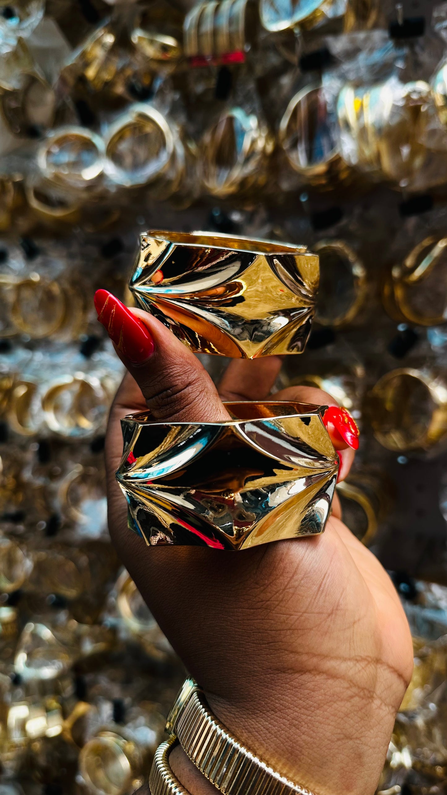 Chunky bangles (gold)