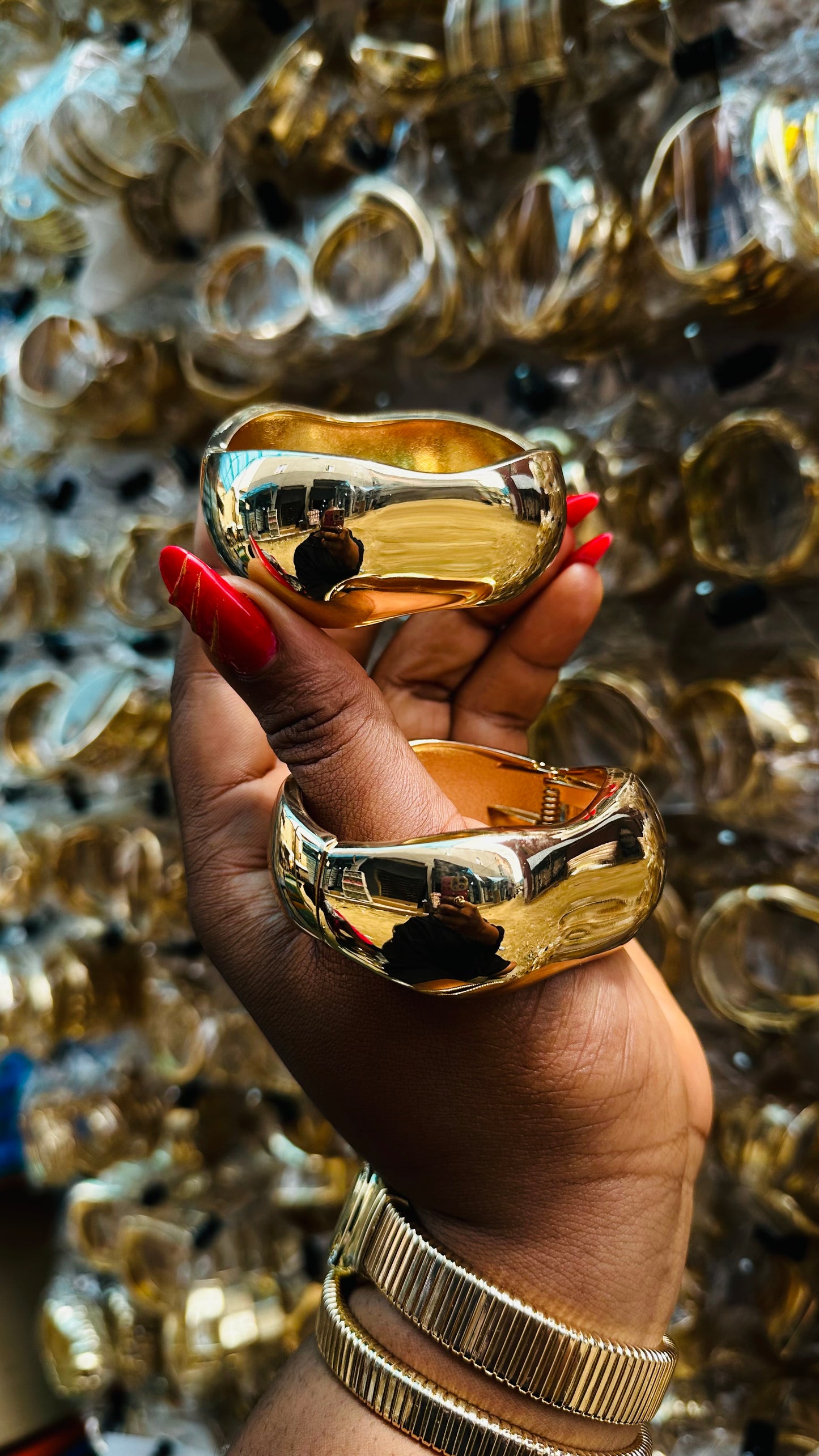 Chunky bangles (gold)