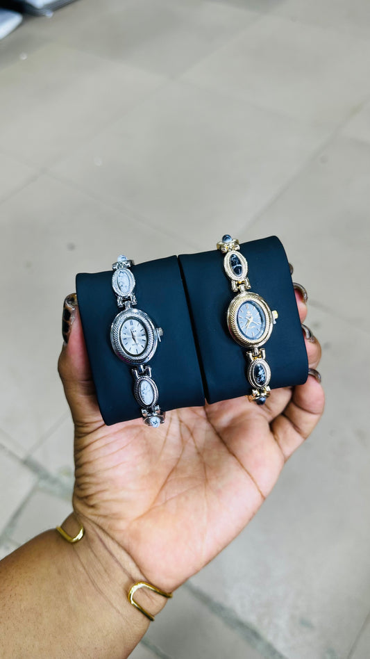 LADIES WRISTWATCH