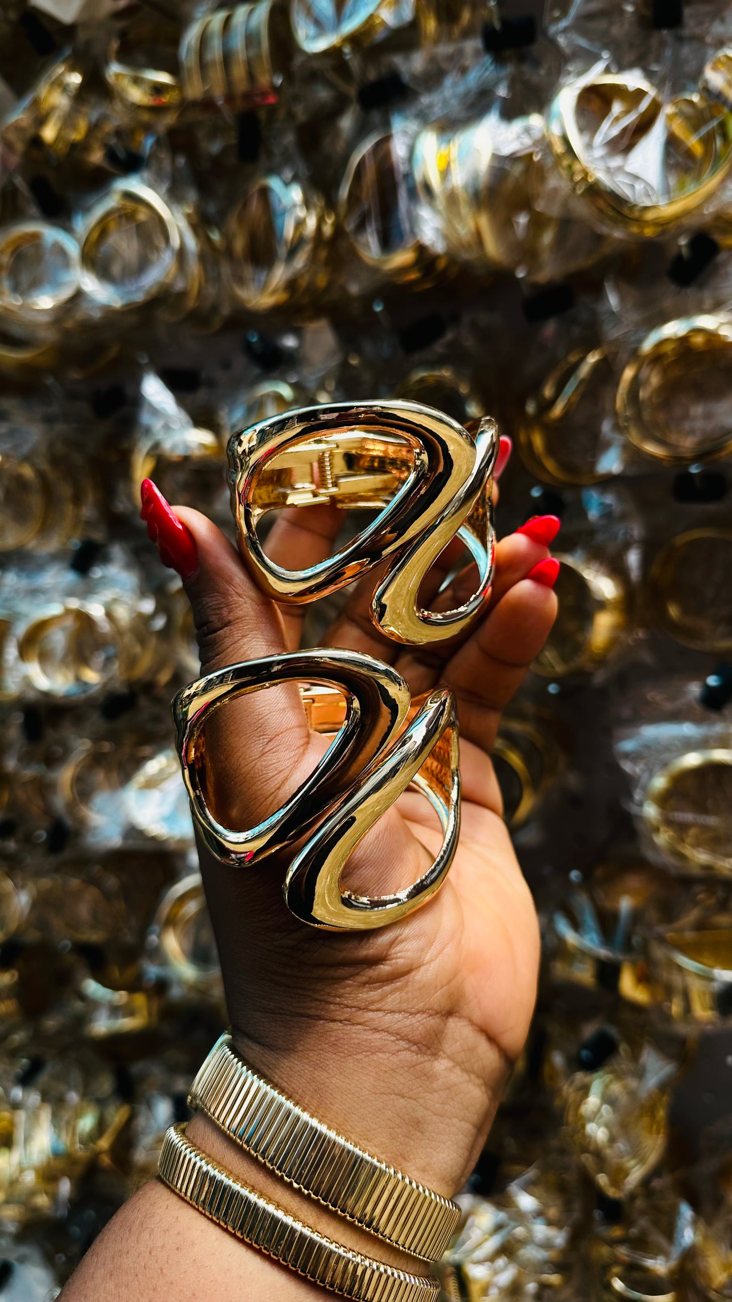 Chunky bangles (gold)