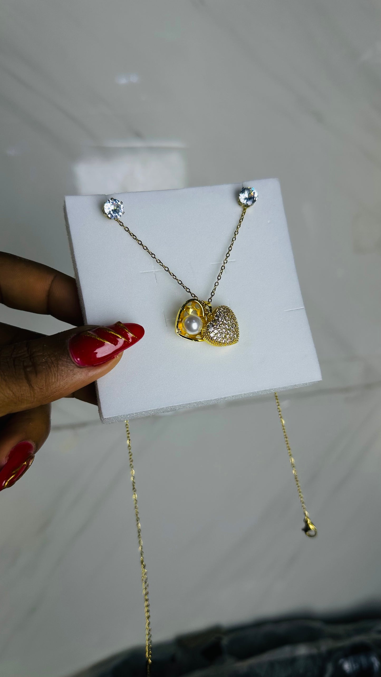 Small CZ Necklace (gold)