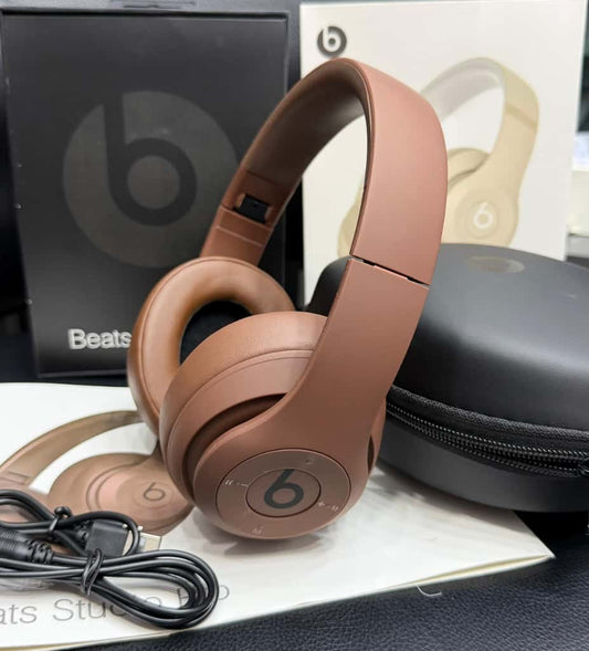 BEATS STUDIO PRO
- Adaptive Noise Canceling
- Remote Talk