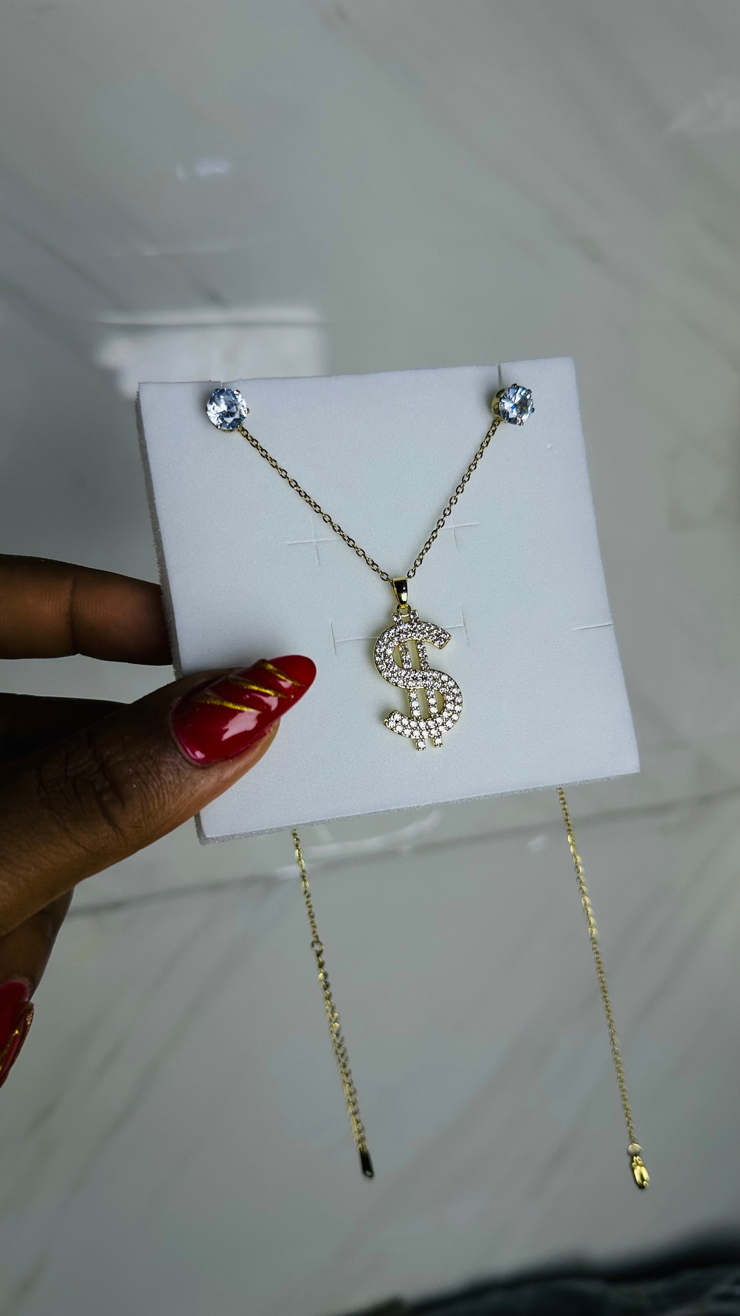 Small CZ Necklace (gold)