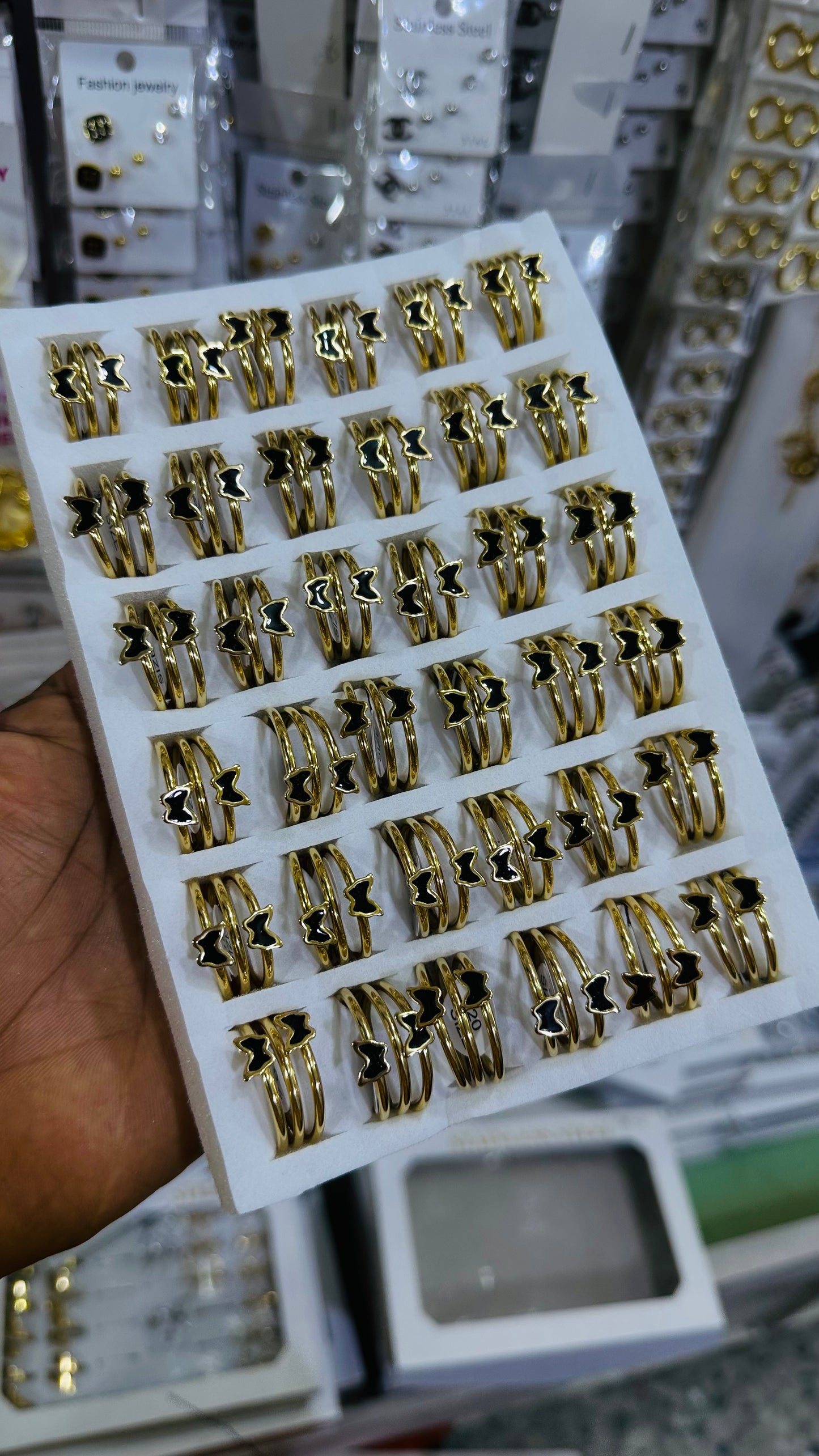 Knuckle Rings - (550each… mix designs👇)