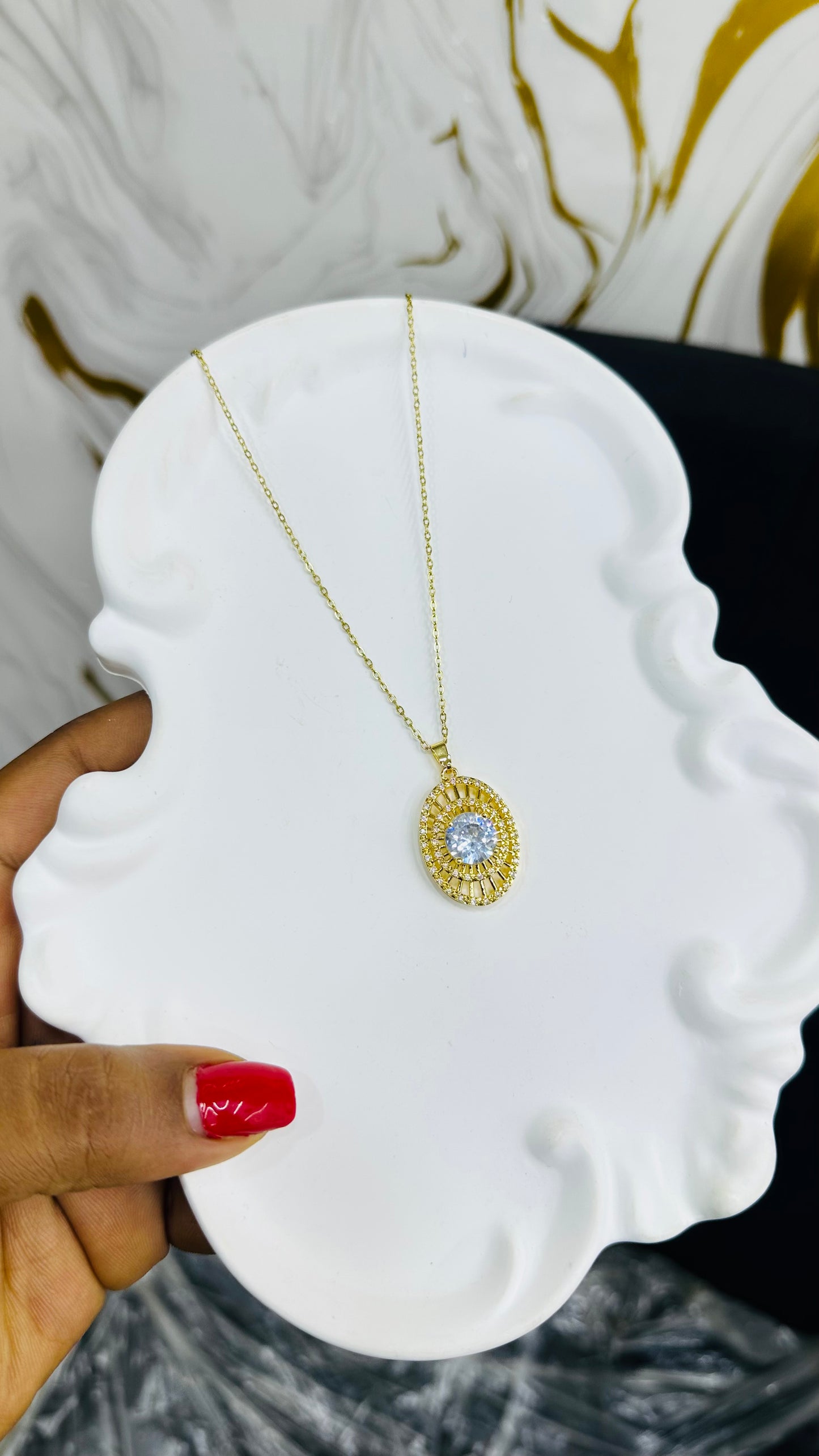 Single Zirconia Necklace