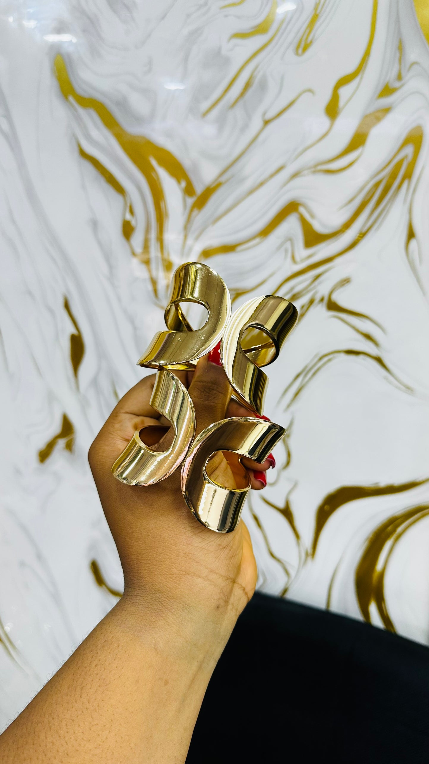 Chunky bangles (gold)