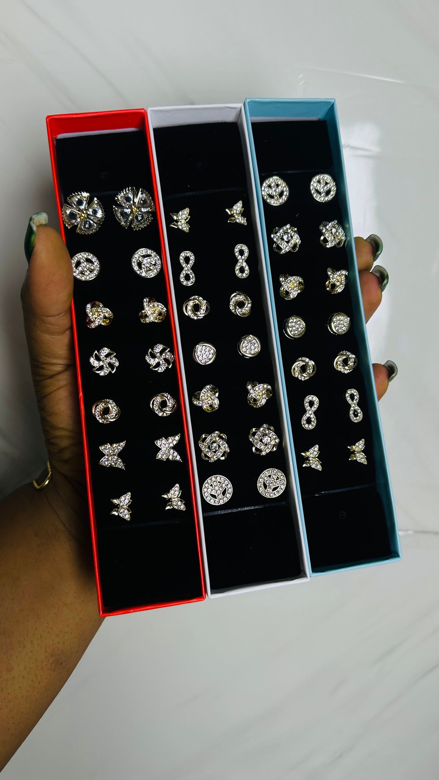 Fancy earrings pack
