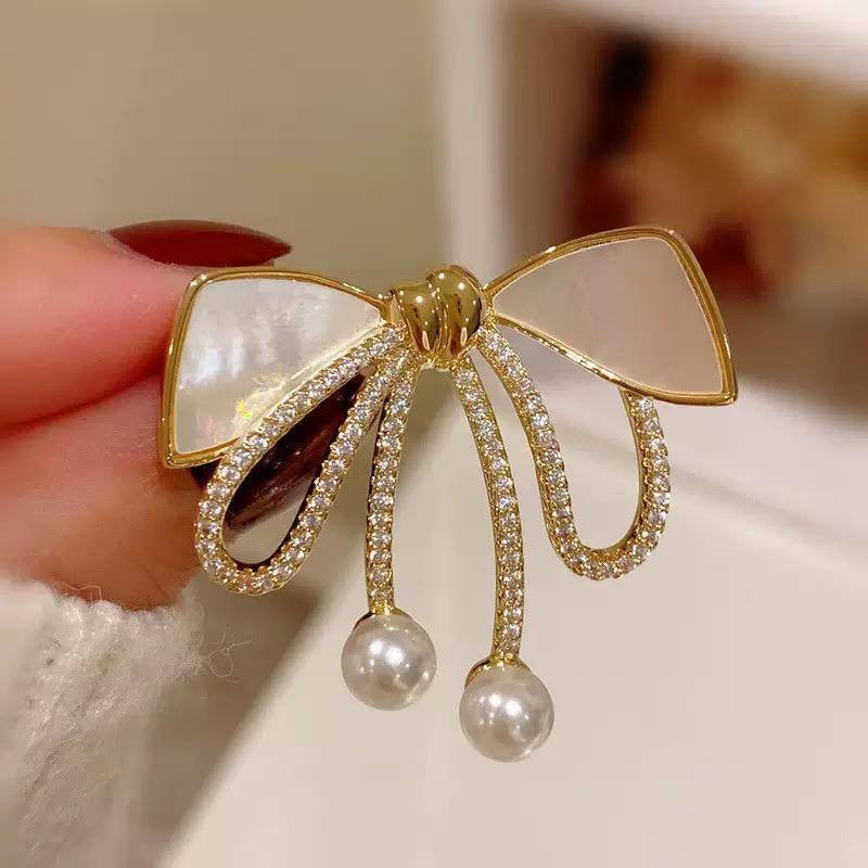 Brooch