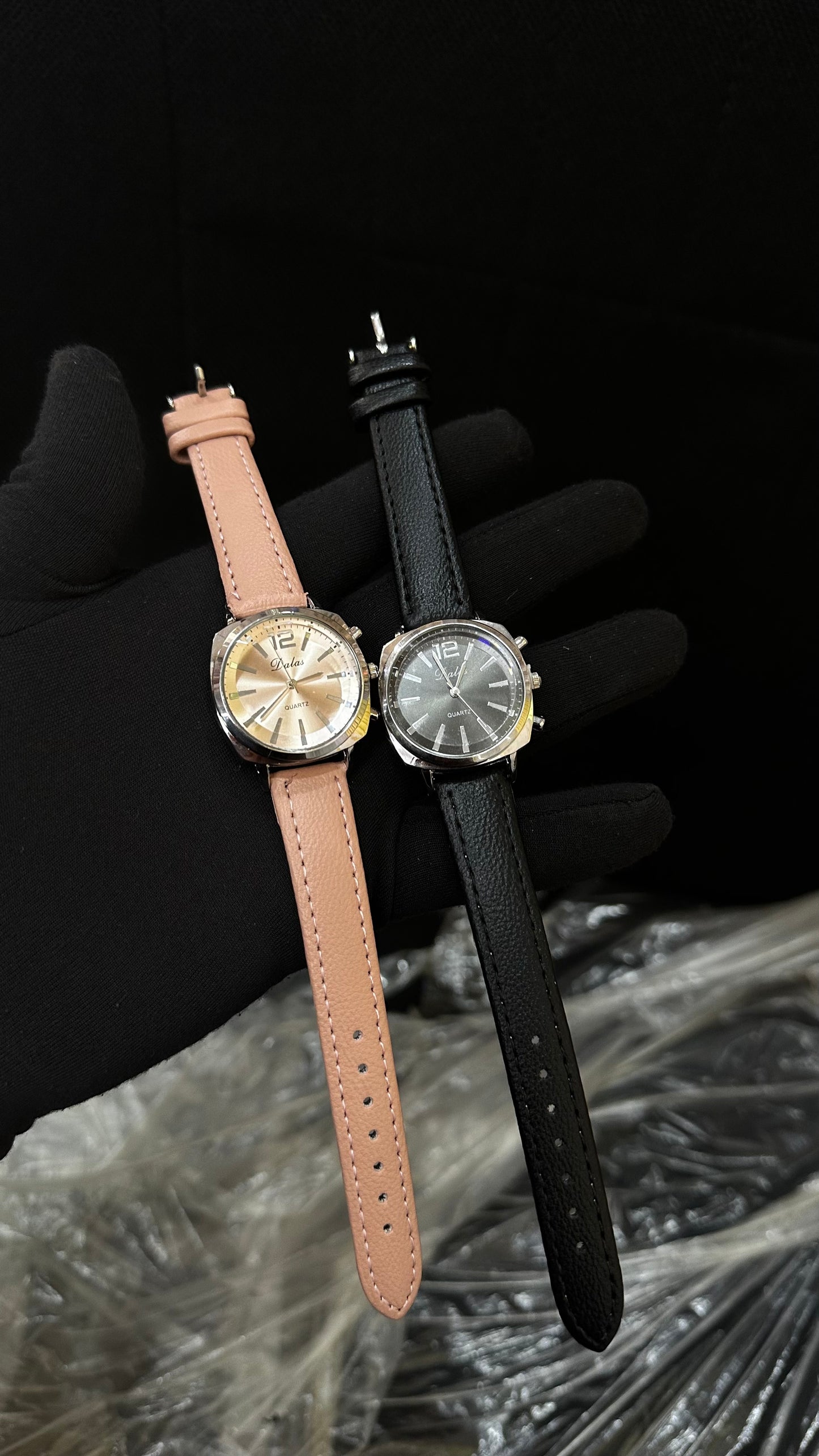 Stock ladies leather Wristwatch (MOQ 10 pcs)
