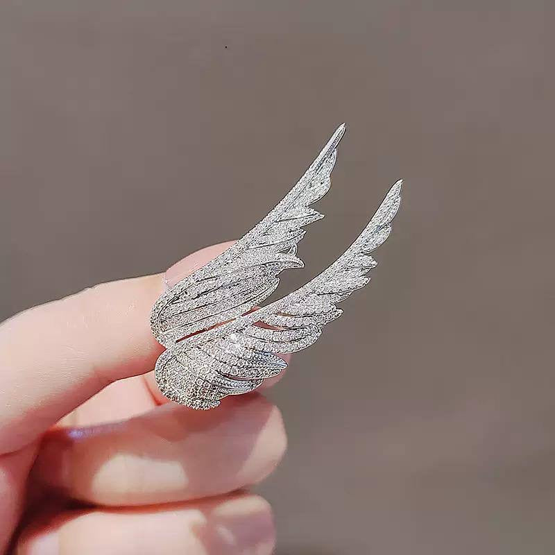 Brooch