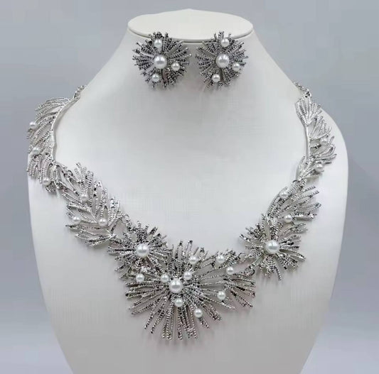 Spike Jewelry Set