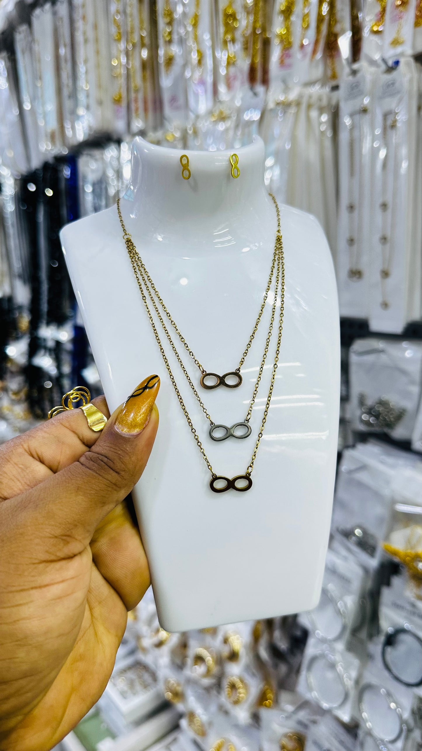 3 layered Neckchain