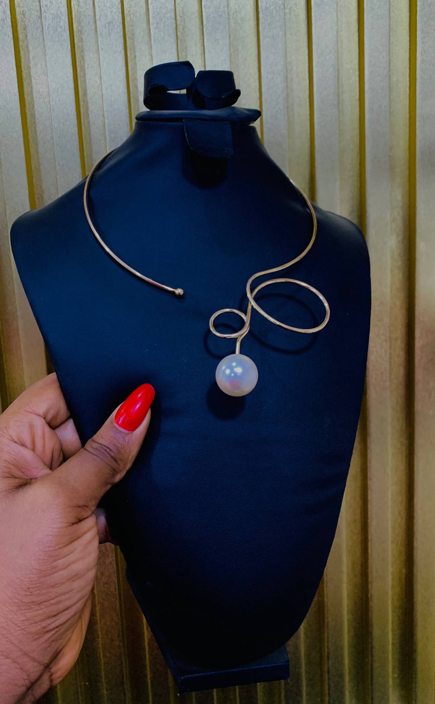 Twisted Cord Neckpiece