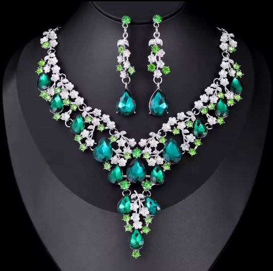 Green Costume Jewelry Set